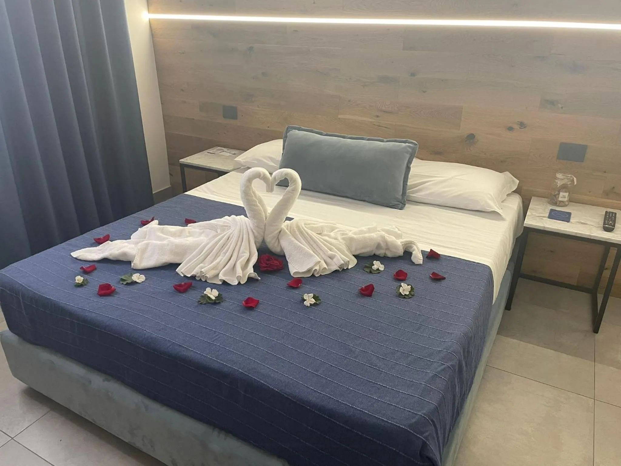 Bedroom, Bed in Hotel Portum