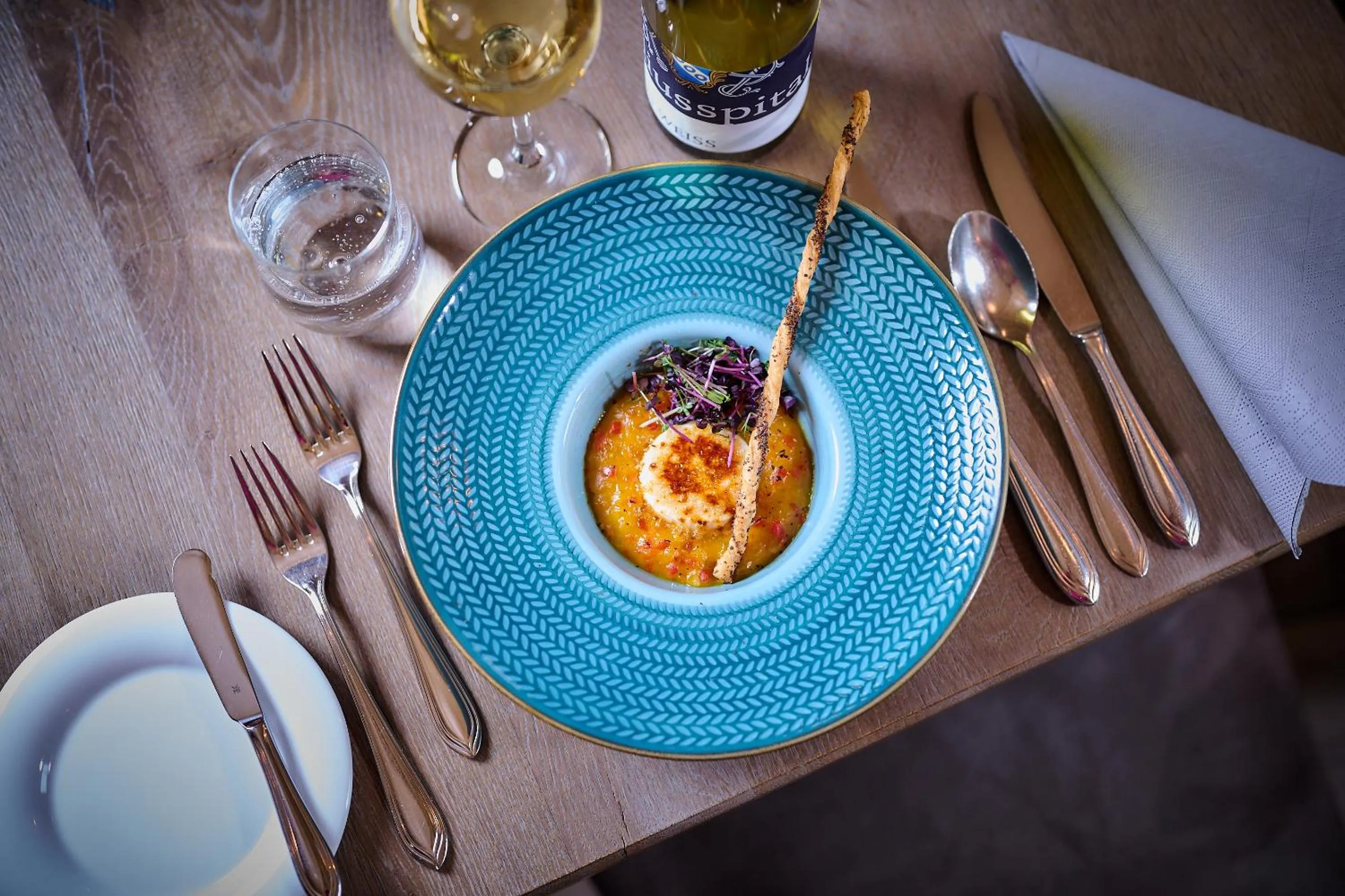 Restaurant/places to eat in Hotel am See