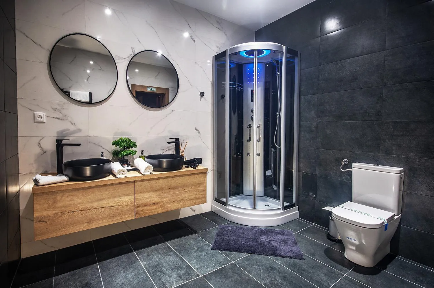 Bathroom in ELVIRA SELECTION by Lotus