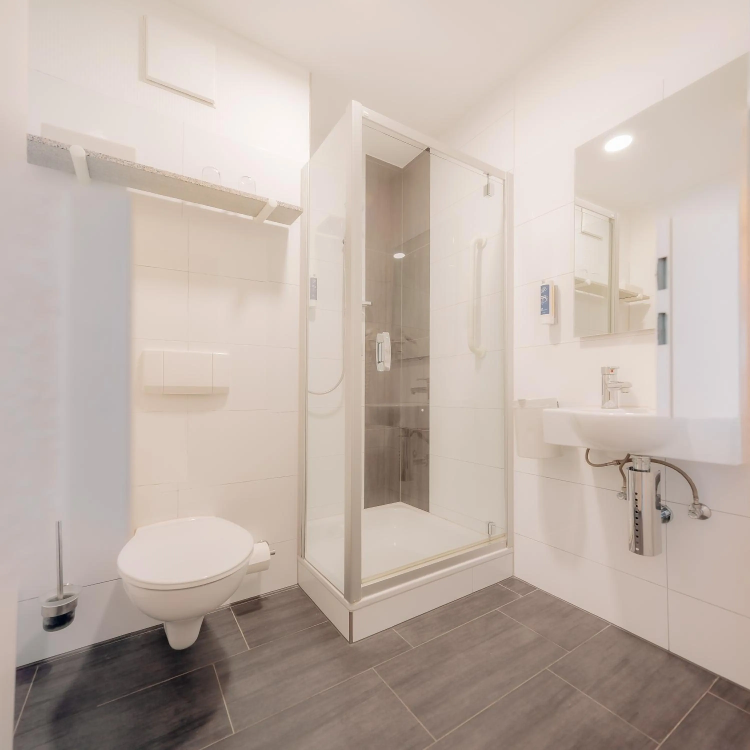 Bathroom in CASCADA Rheine by Hackmann