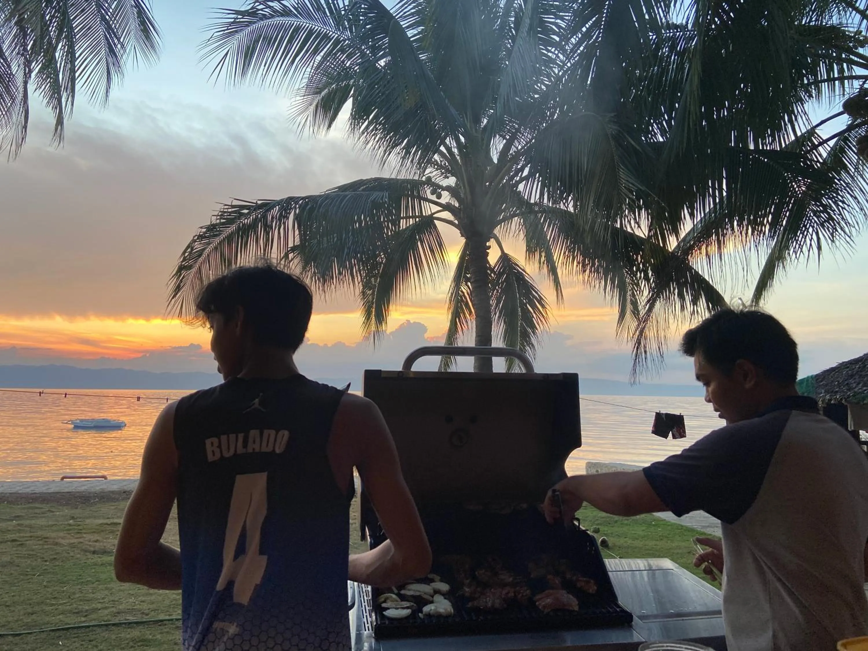 BBQ facilities in Rio Beach Resort