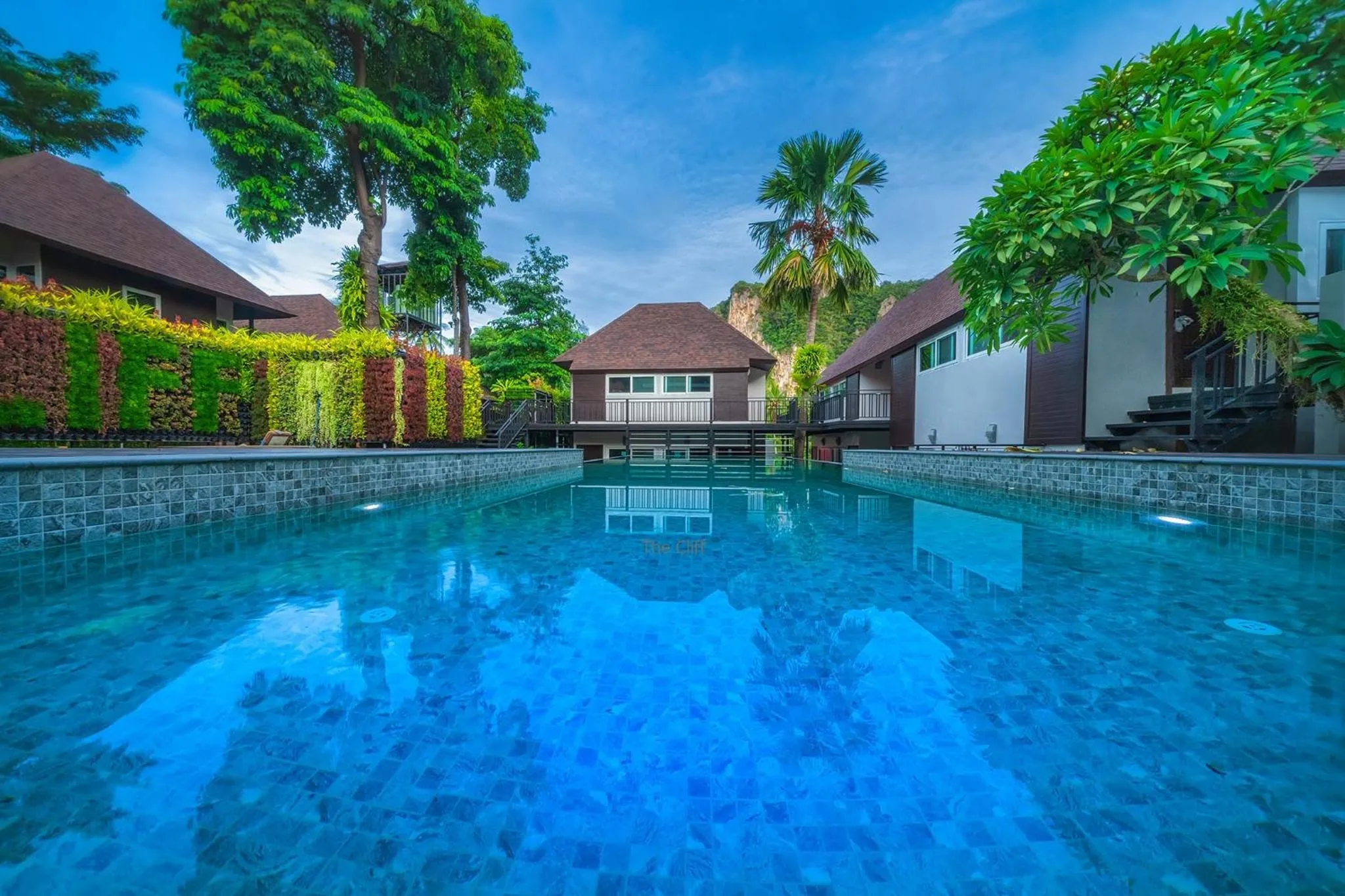 Swimming pool in The Cliff Elegance Resort