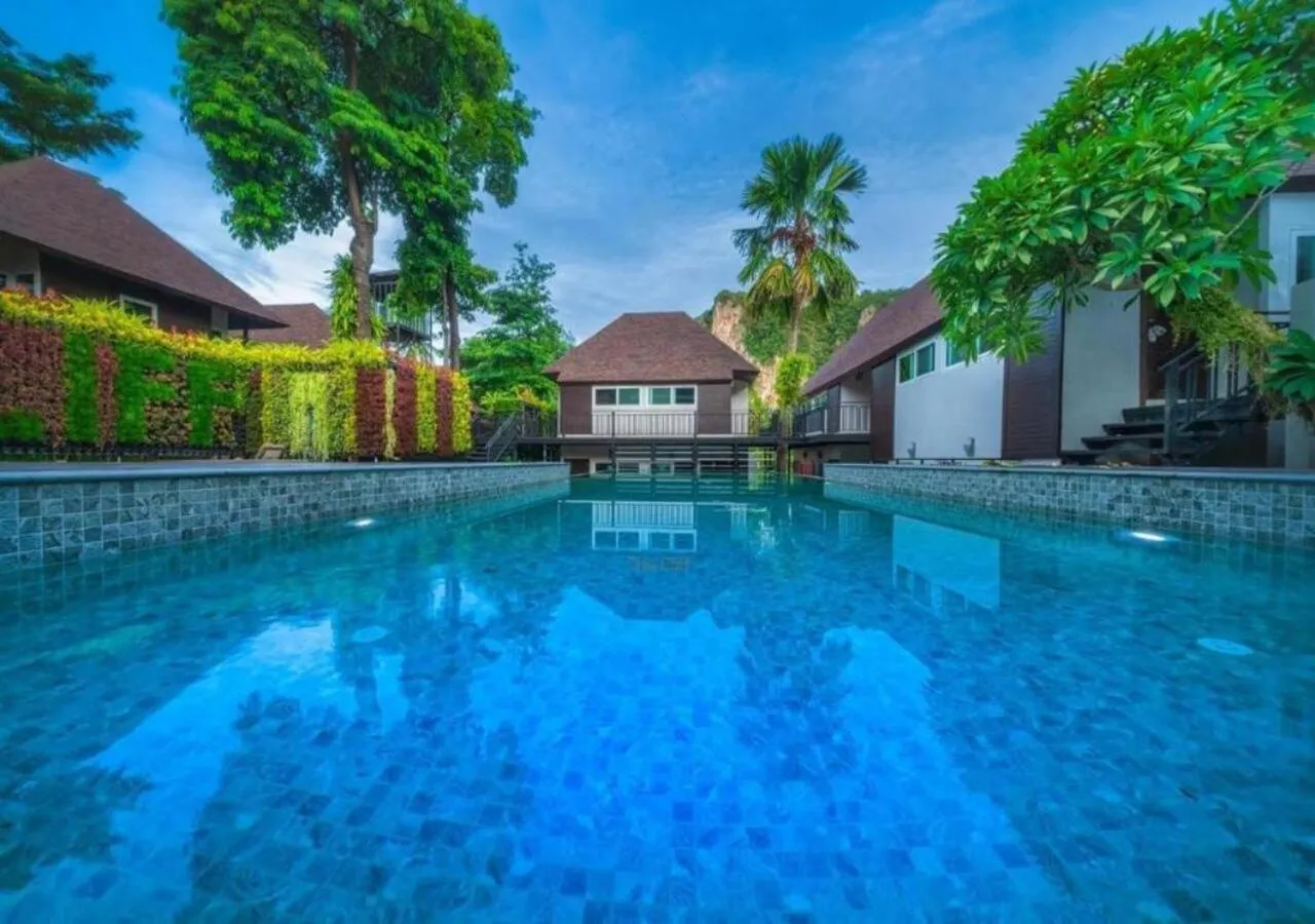 Swimming pool in The Cliff Elegance Resort