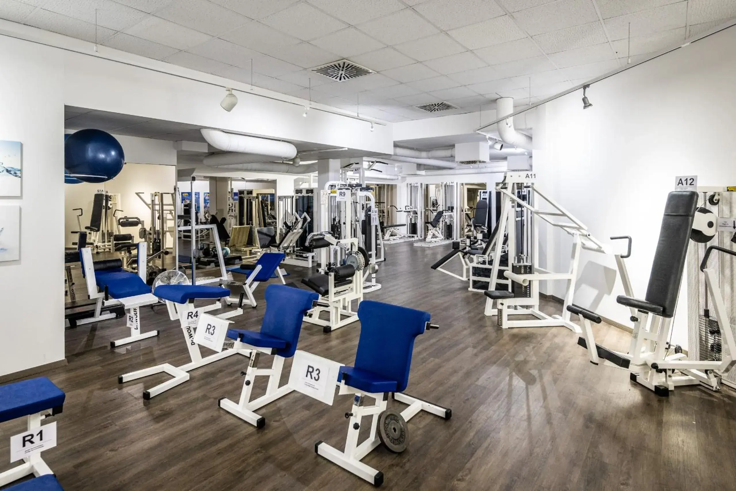 Fitness centre/facilities in Hotel HerzogsPark Fitness centre/facilities in Hotel HerzogsPark