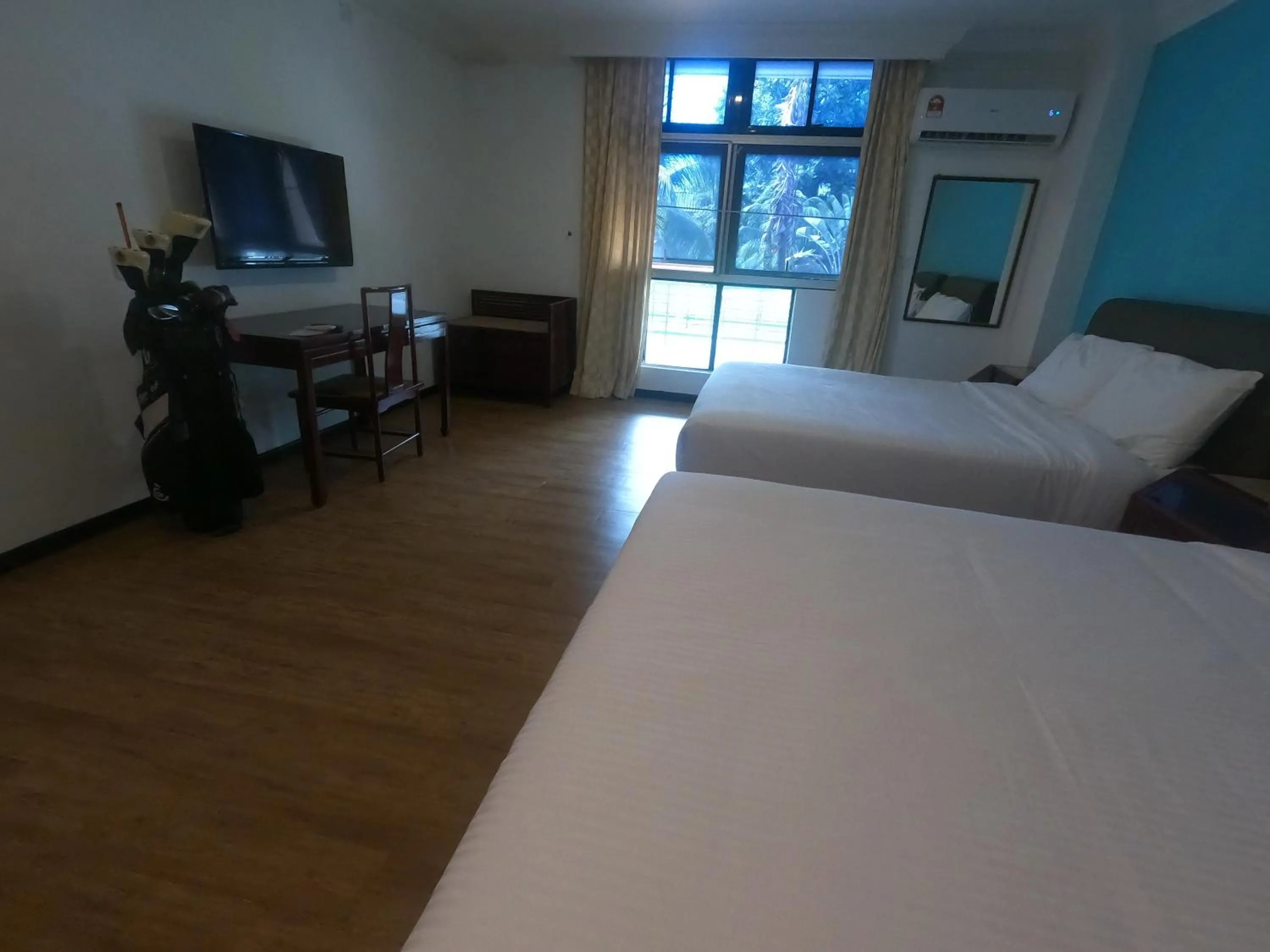Bed in Bukit Beruntung Resort