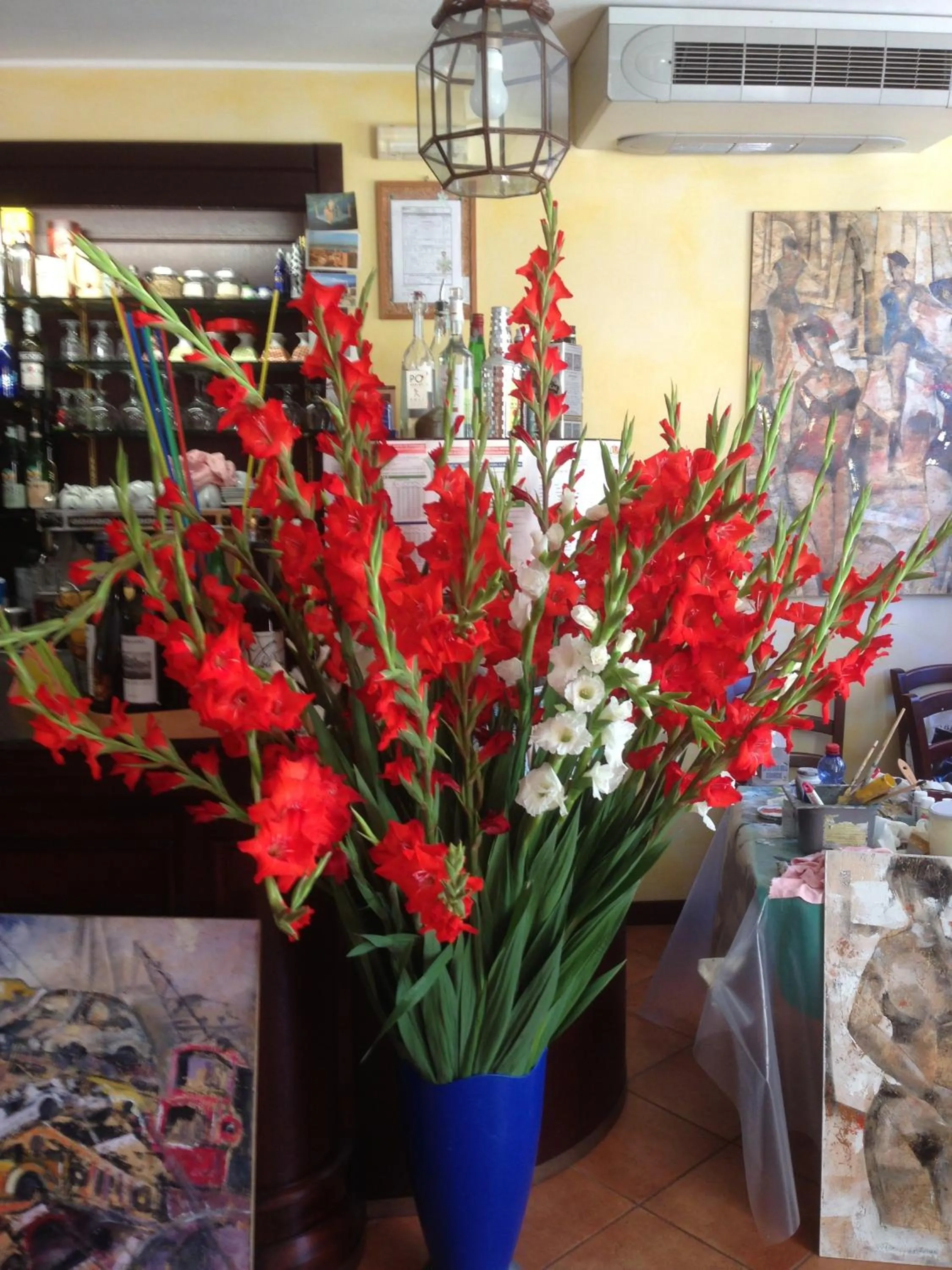Decorative detail in Caffè del Viaggiatore