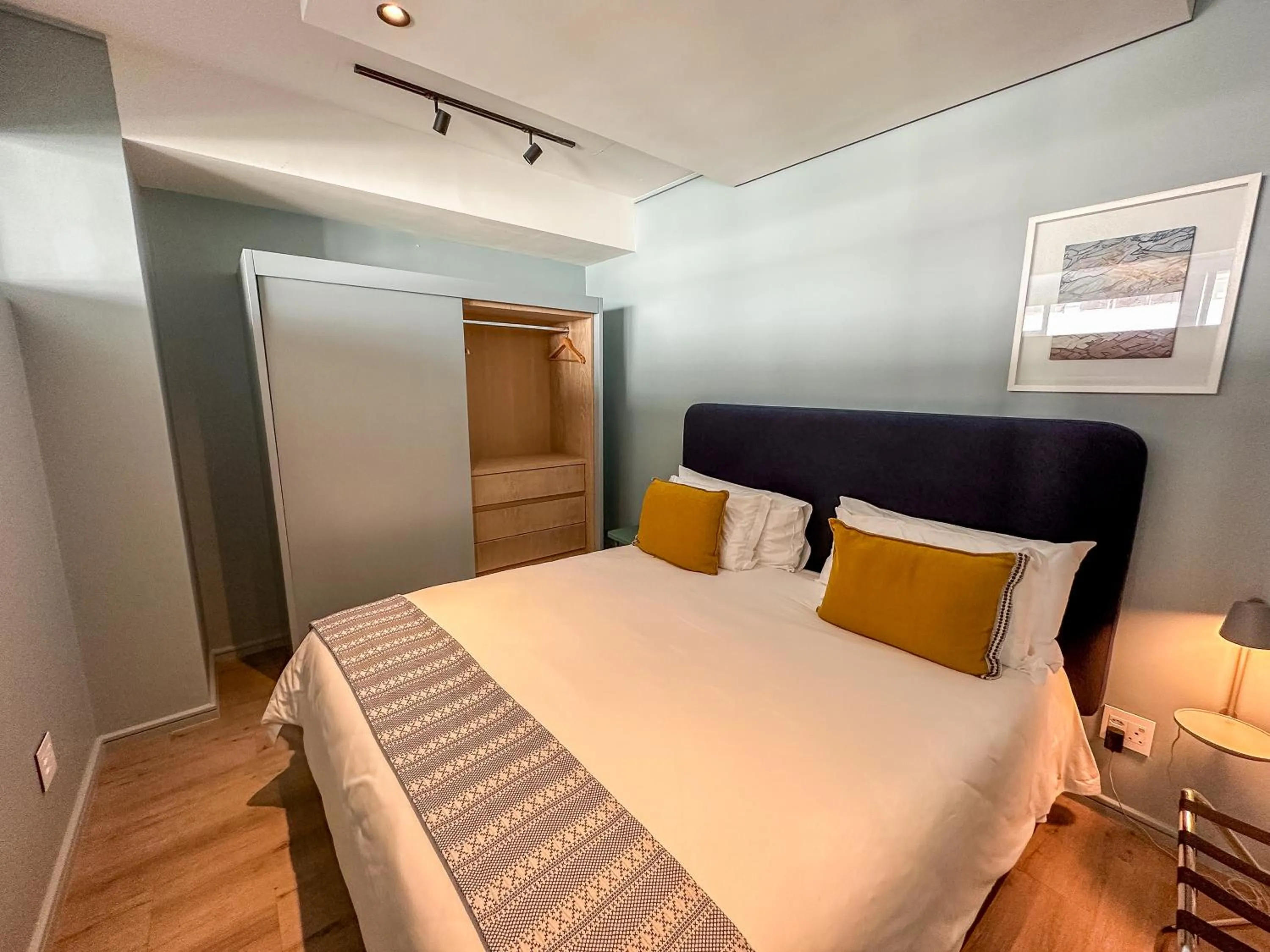 Bedroom, Bed in Home Suite Hotels De Waterkant