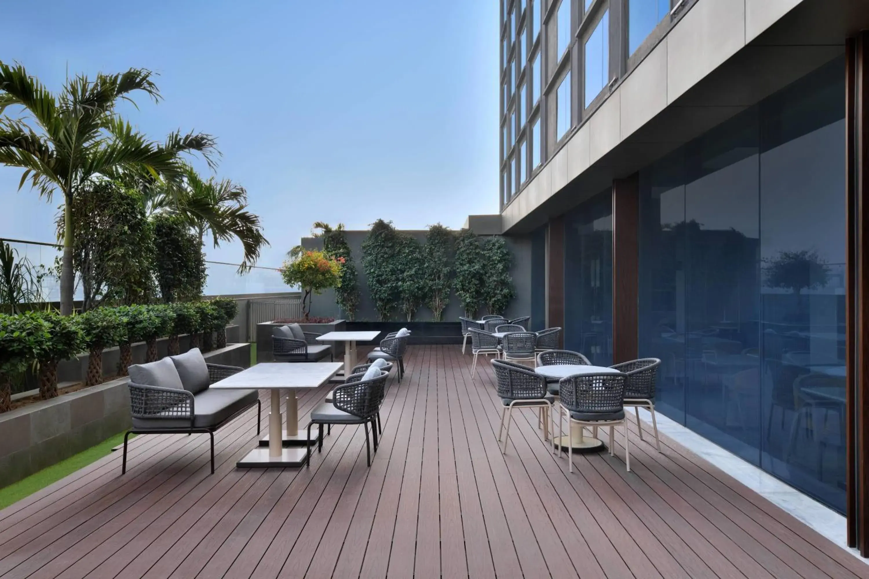 Restaurant/places to eat in Courtyard by Marriott Ahmedabad Sindhu Bhavan Road Restaurant/places to eat in Courtyard by Marriott Ahmedabad Sindhu Bhavan Road