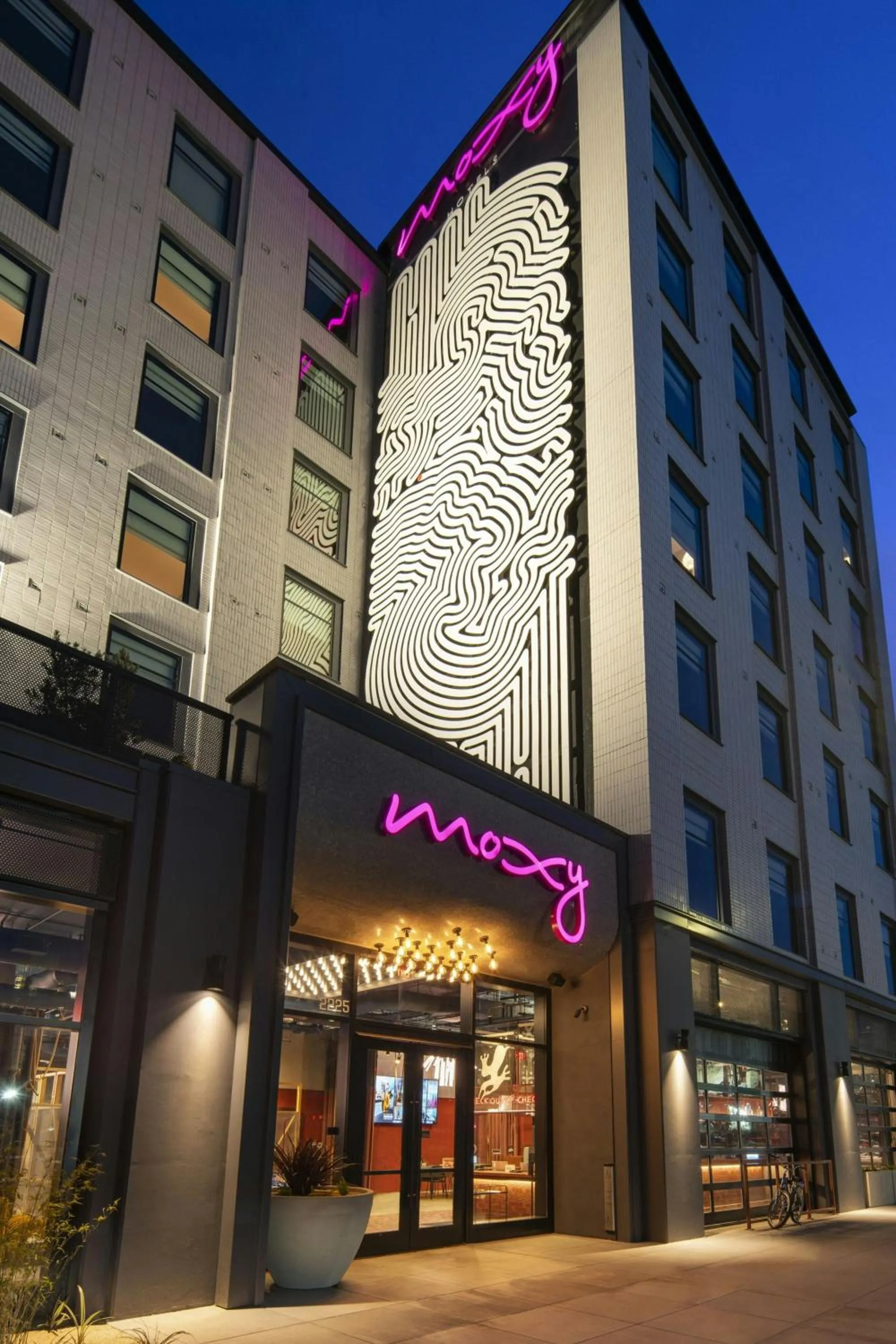 Property building in Moxy Oakland Uptown