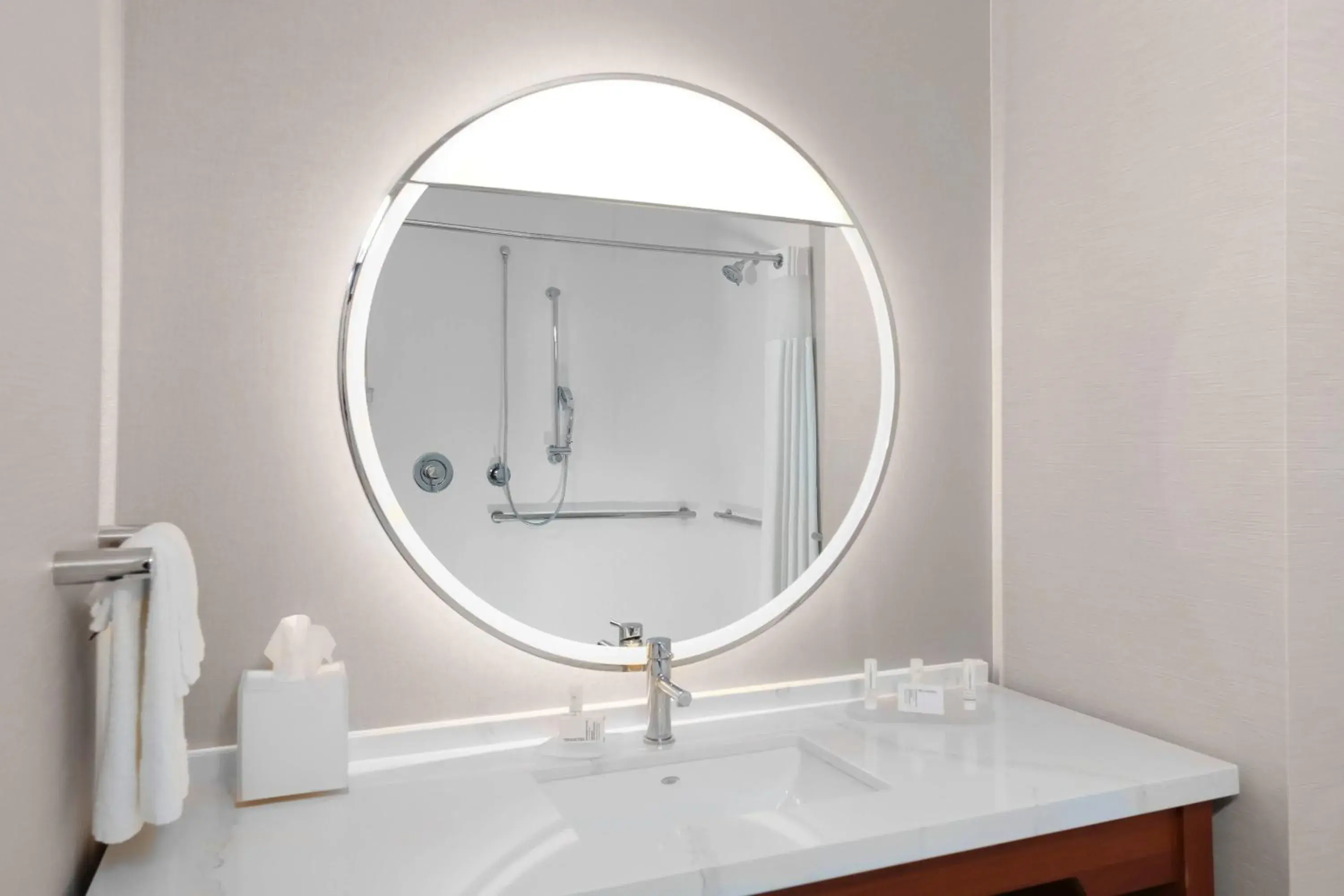 King Room with Sofa Bed and City View - Hearing Accessible in Courtyard by Marriott Thomasville Downtown King Room with Sofa Bed and City View - Hearing Accessible in Courtyard by Marriott Thomasville Downtown