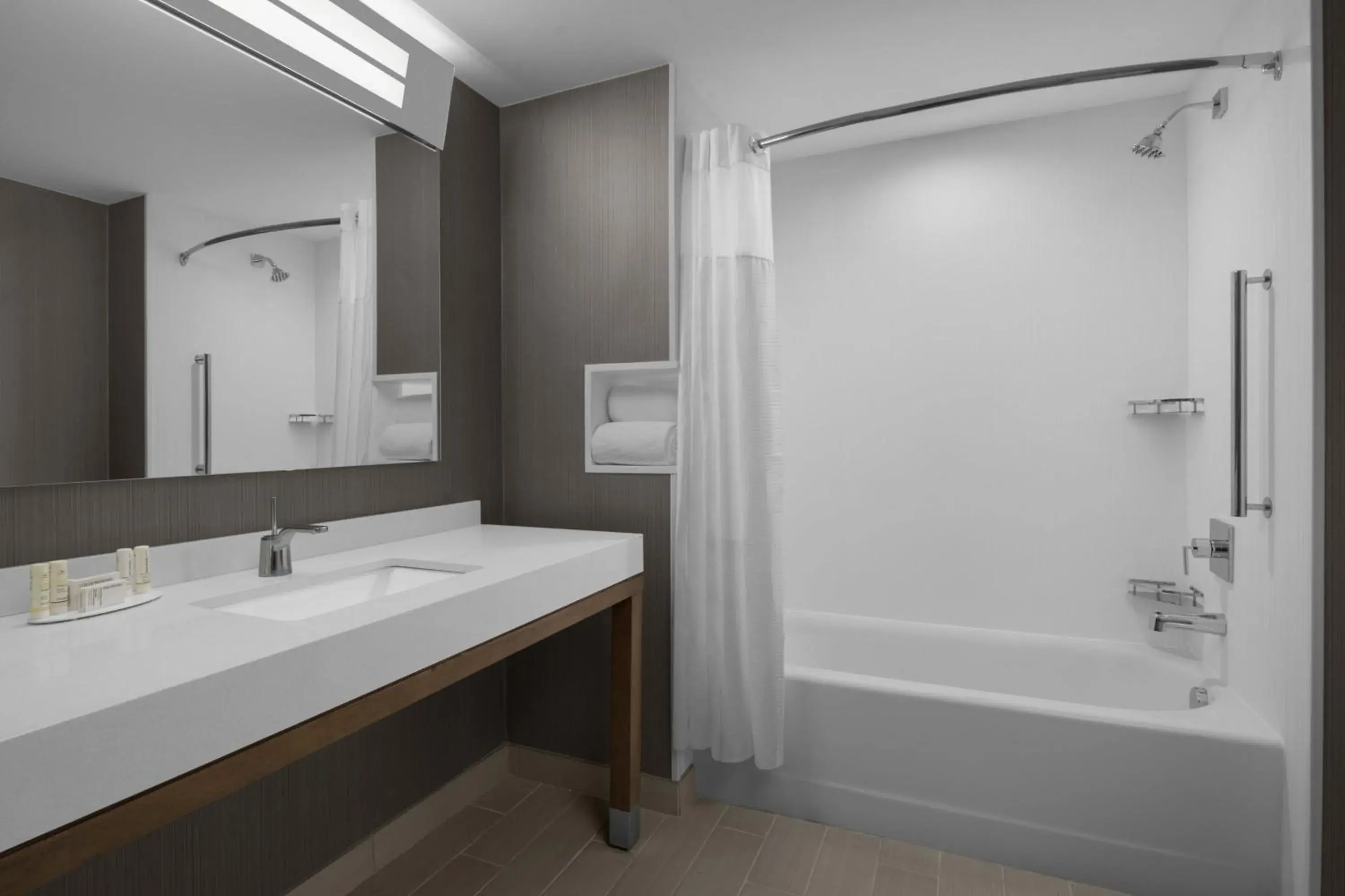 King Room with Sofa Bed in Courtyard by Marriott Clearwater Beach King Room with Sofa Bed in Courtyard by Marriott Clearwater Beach