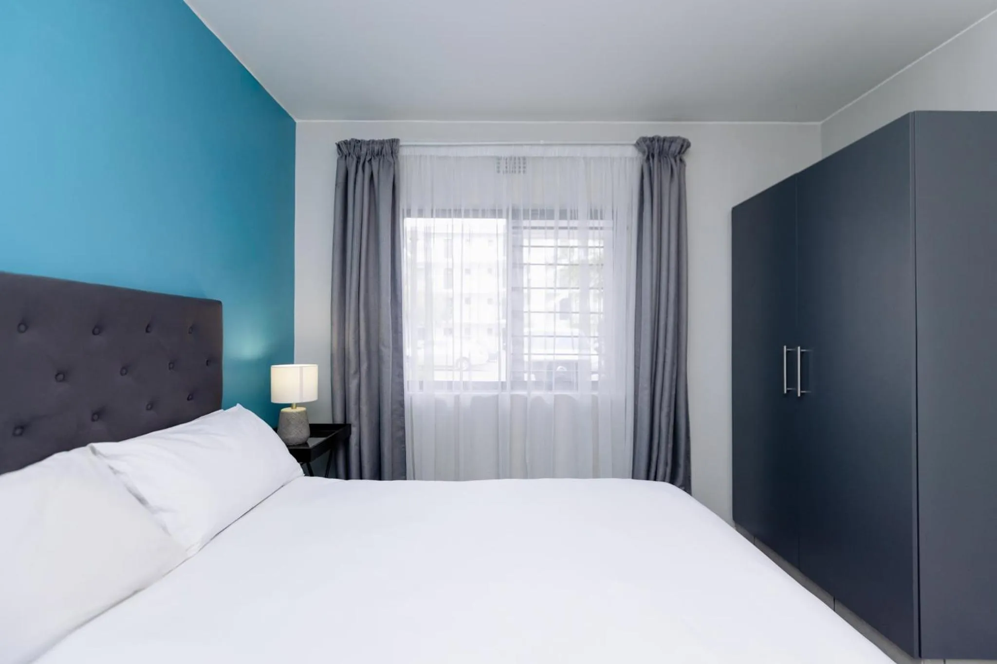 Bedroom, Bed in MINT Express Sandton View