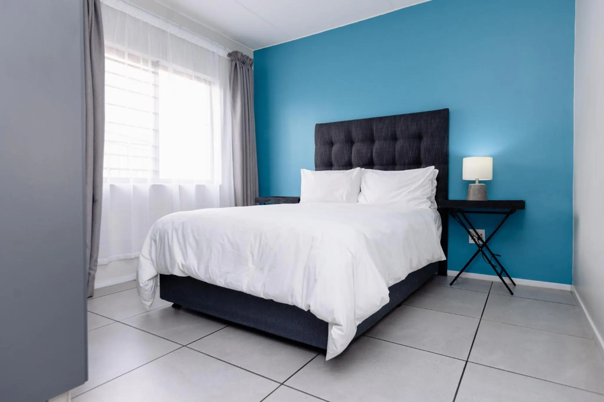 Bedroom, Bed in MINT Express Sandton View