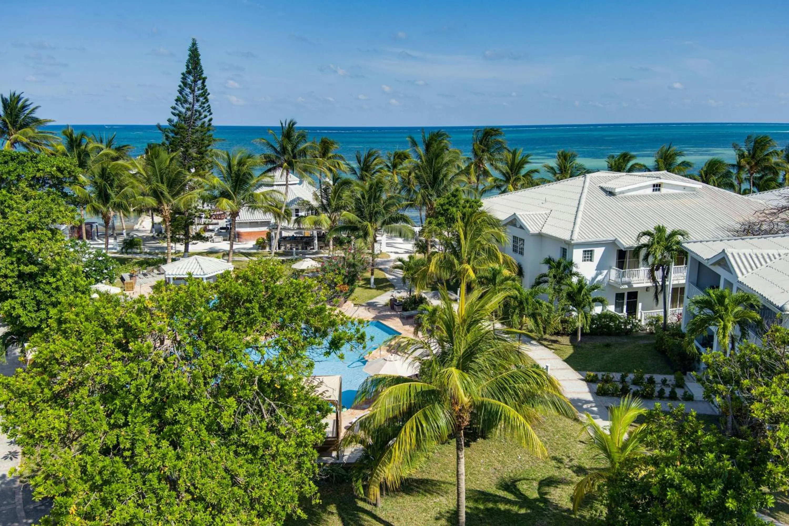 Photo of the whole room in Alaia Belize, Autograph Collection
