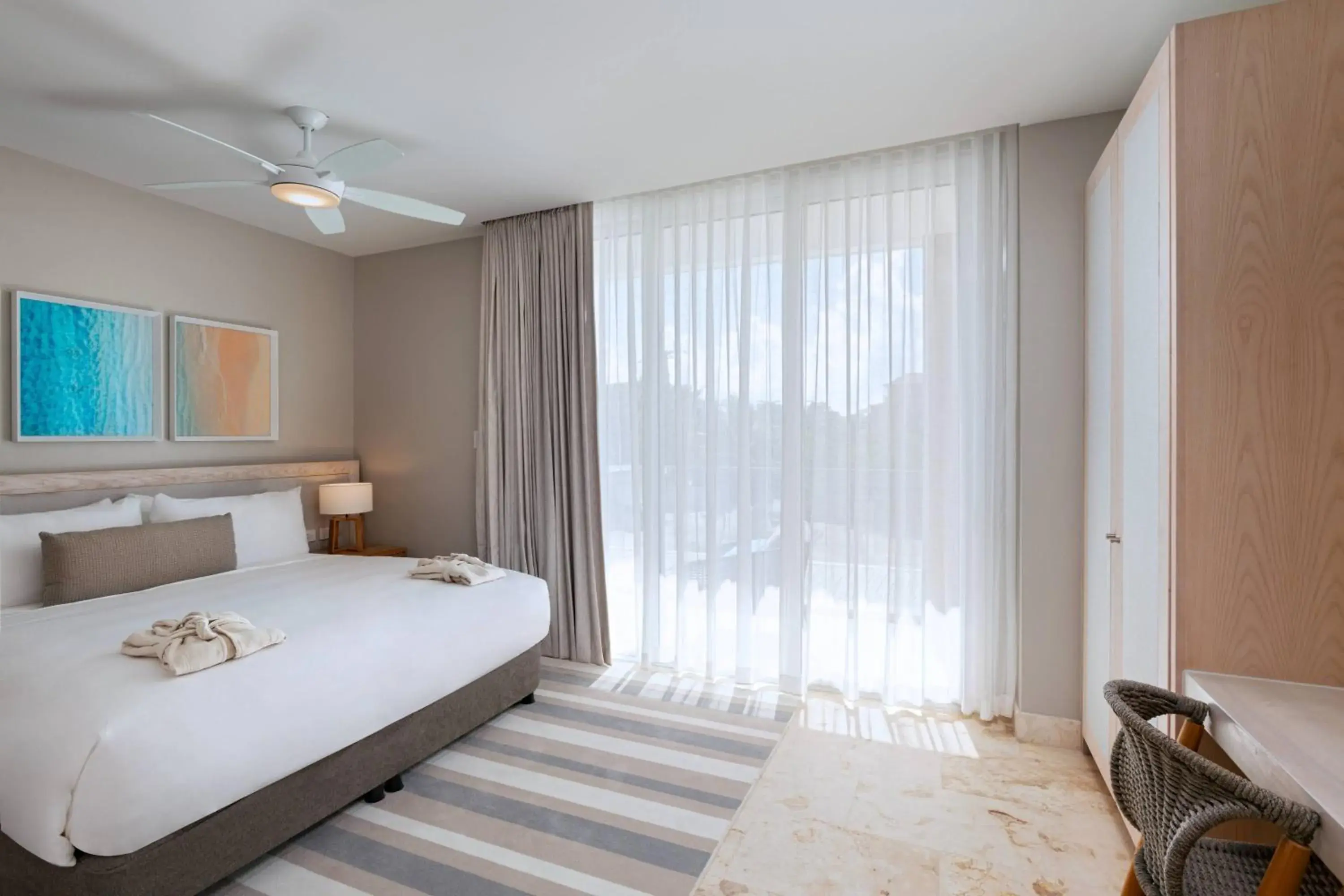 Bedroom, Bed in Alaia Belize, Autograph Collection Bedroom, Bed in Alaia Belize, Autograph Collection