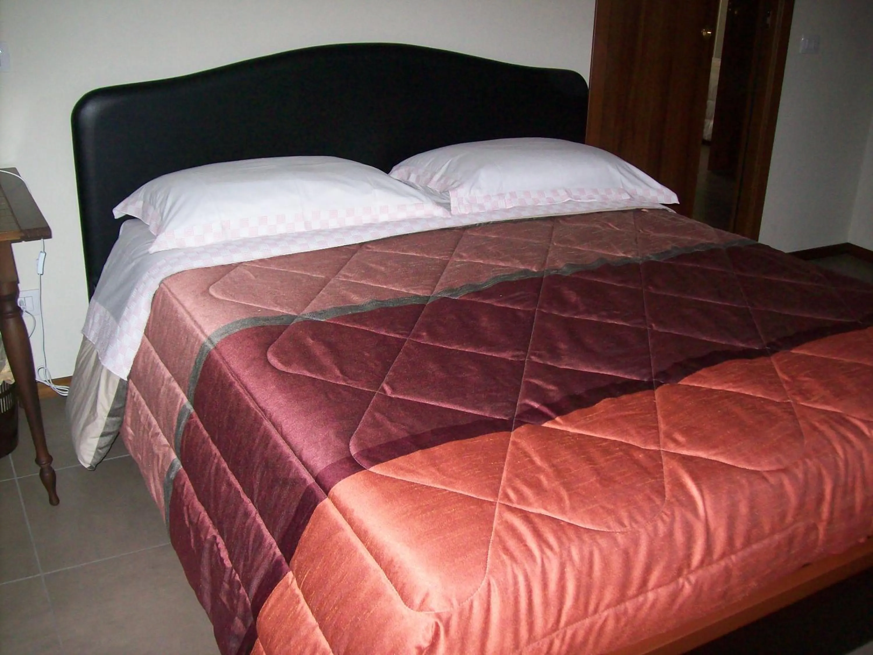 Bedroom, Bed in La Bottega Del Falegname