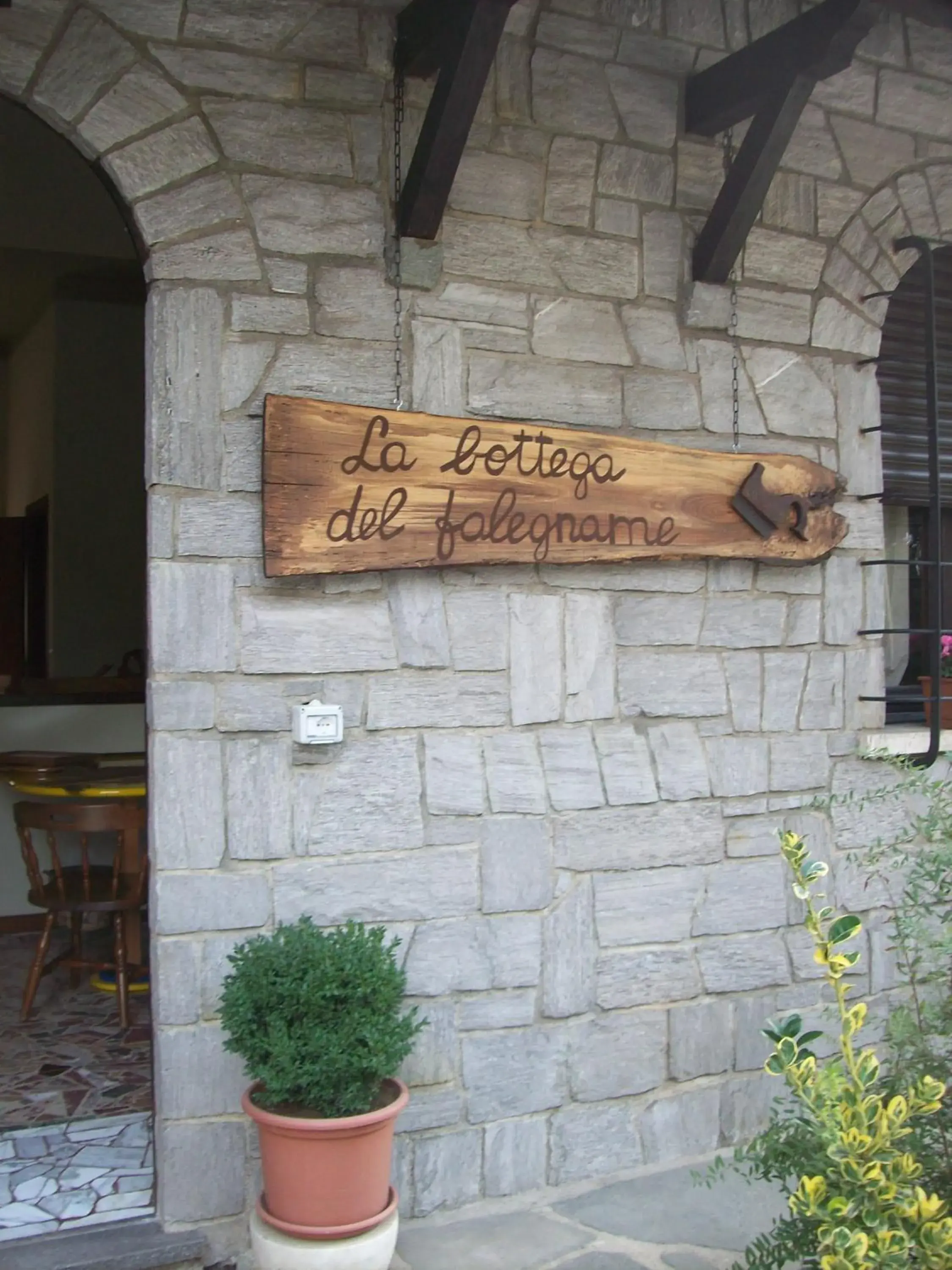 Facade/entrance in La Bottega Del Falegname Facade/entrance in La Bottega Del Falegname