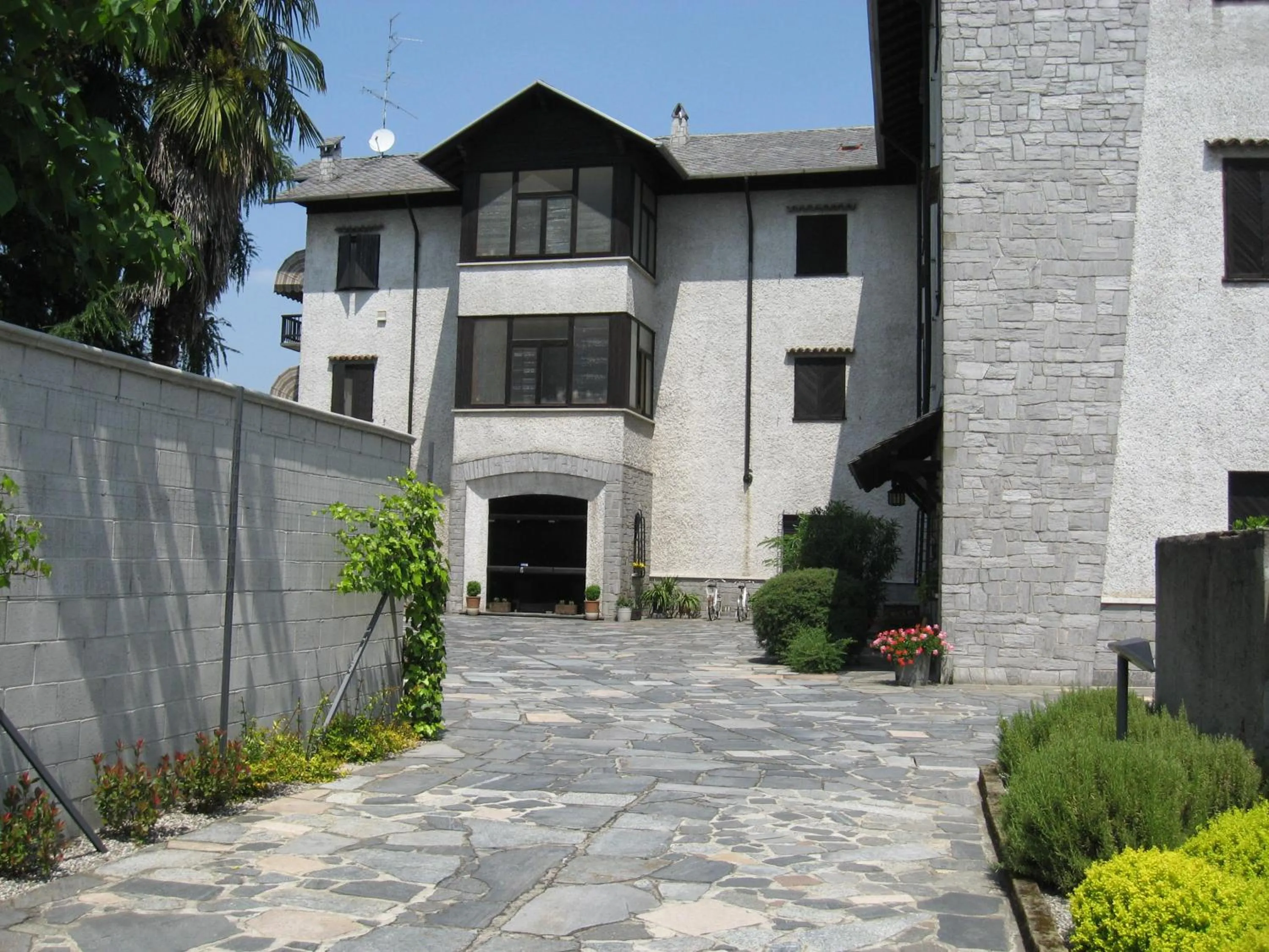 Facade/entrance in La Bottega Del Falegname