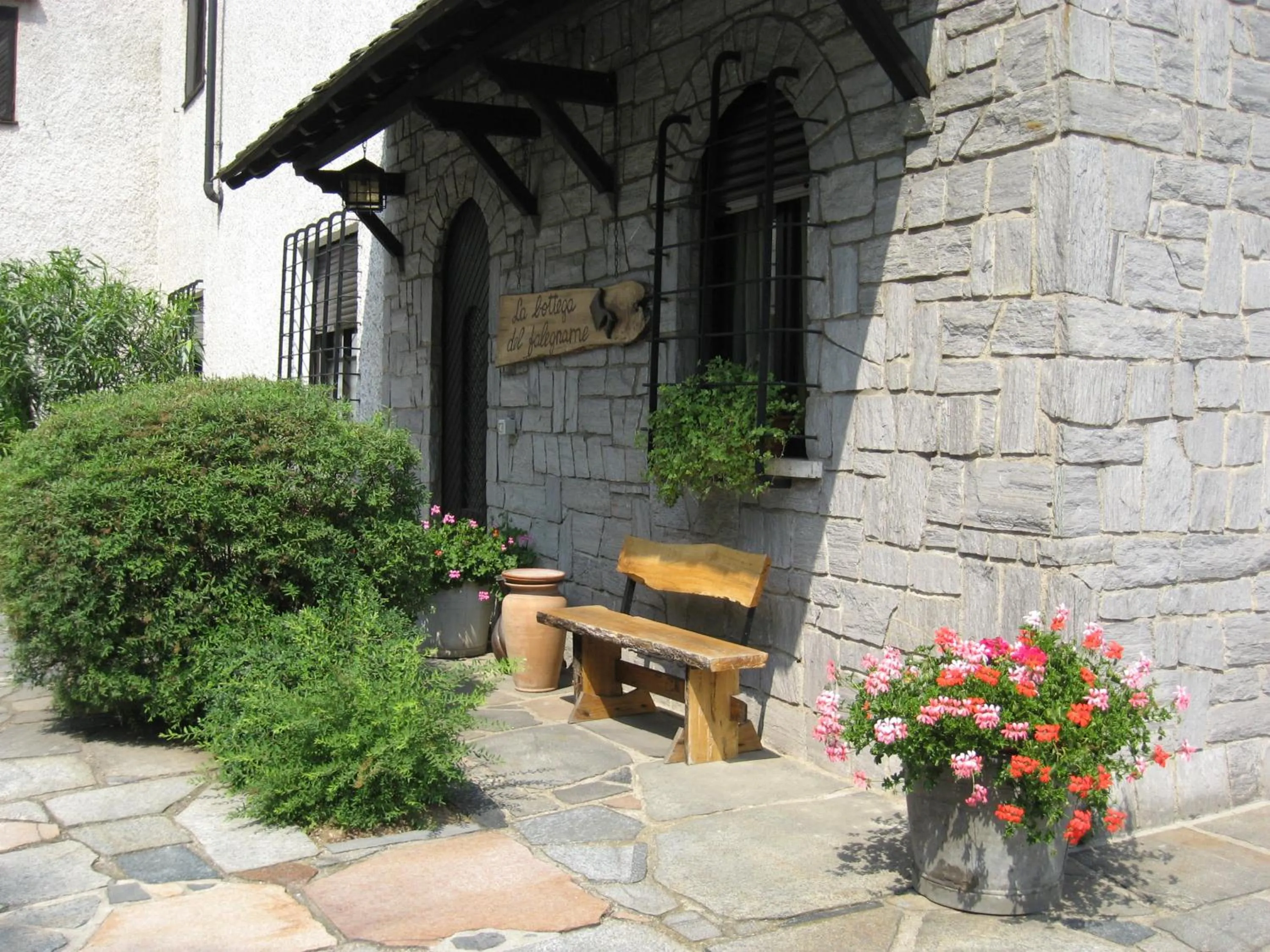 Facade/entrance in La Bottega Del Falegname