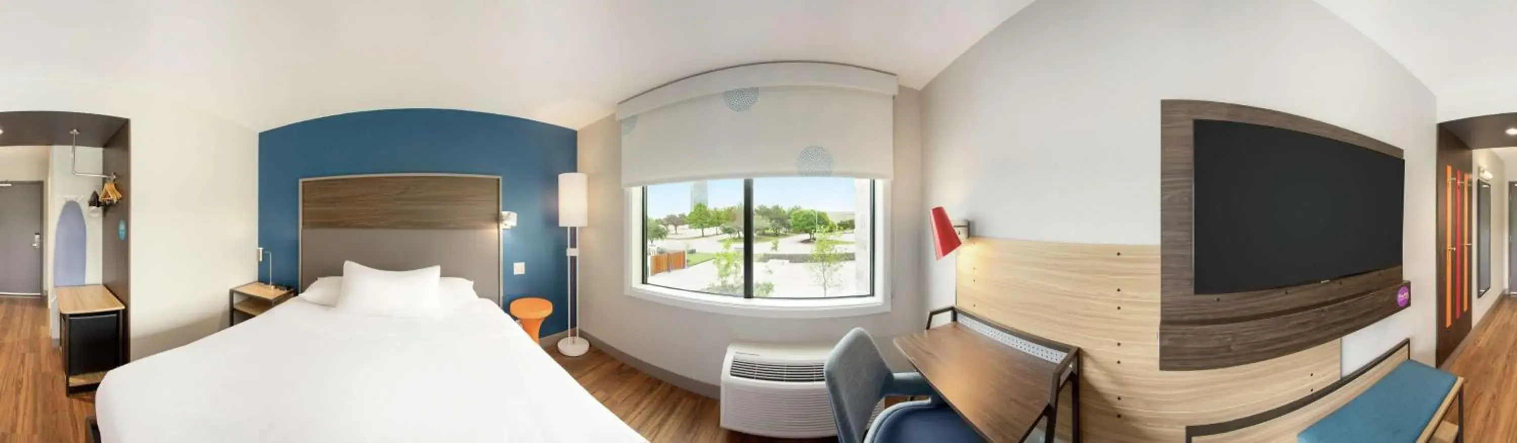 Bedroom, Bed in Tru By Hilton Frisco Dallas, Tx Bedroom, Bed in Tru By Hilton Frisco Dallas, Tx