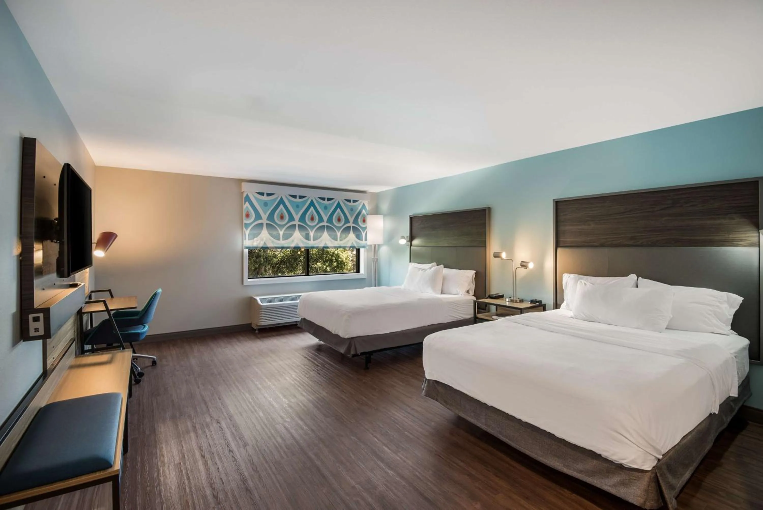 Bed in Tru By Hilton Warsaw, In