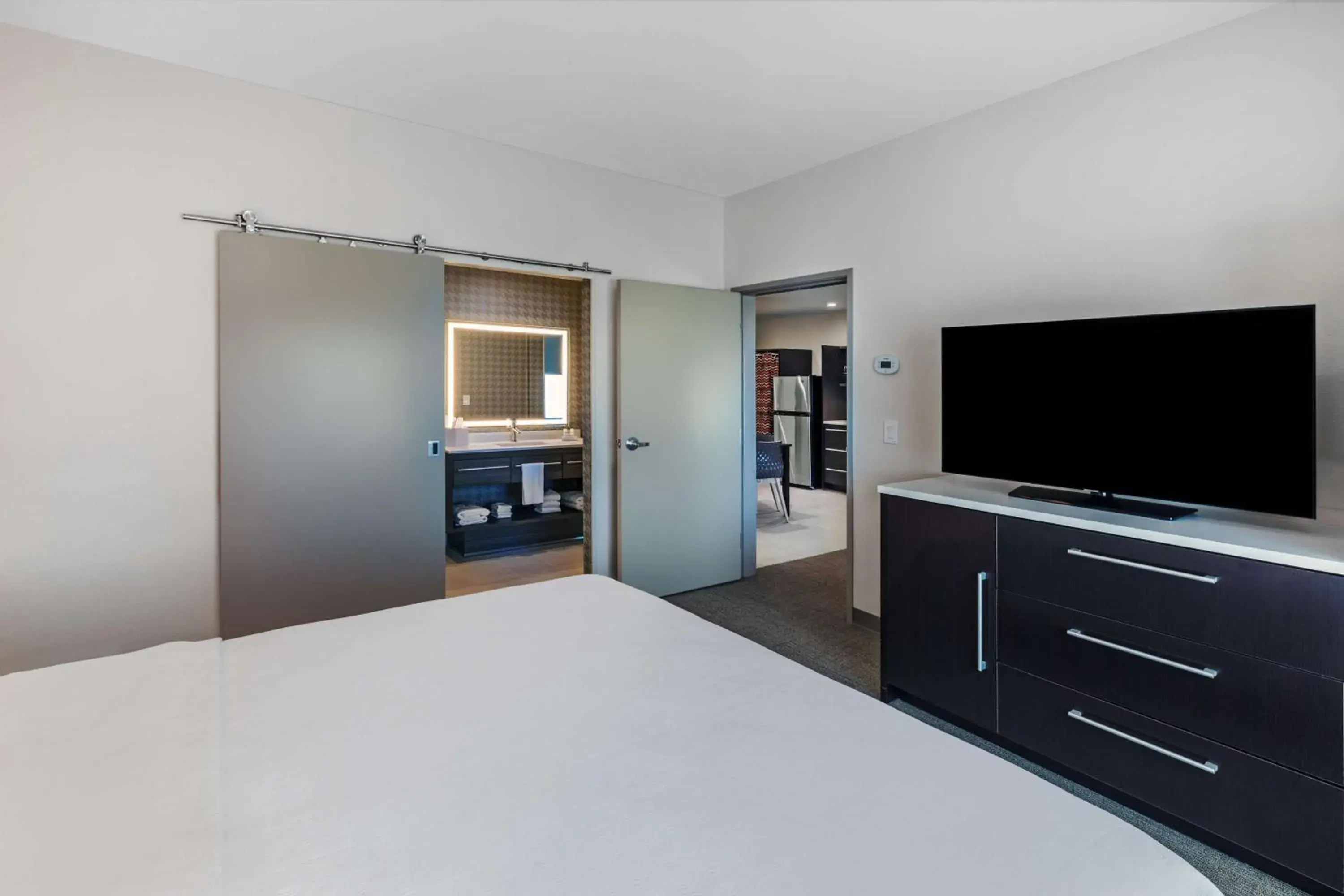 Bed in Home2 Suites By Hilton Midland East, Tx Bed in Home2 Suites By Hilton Midland East, Tx