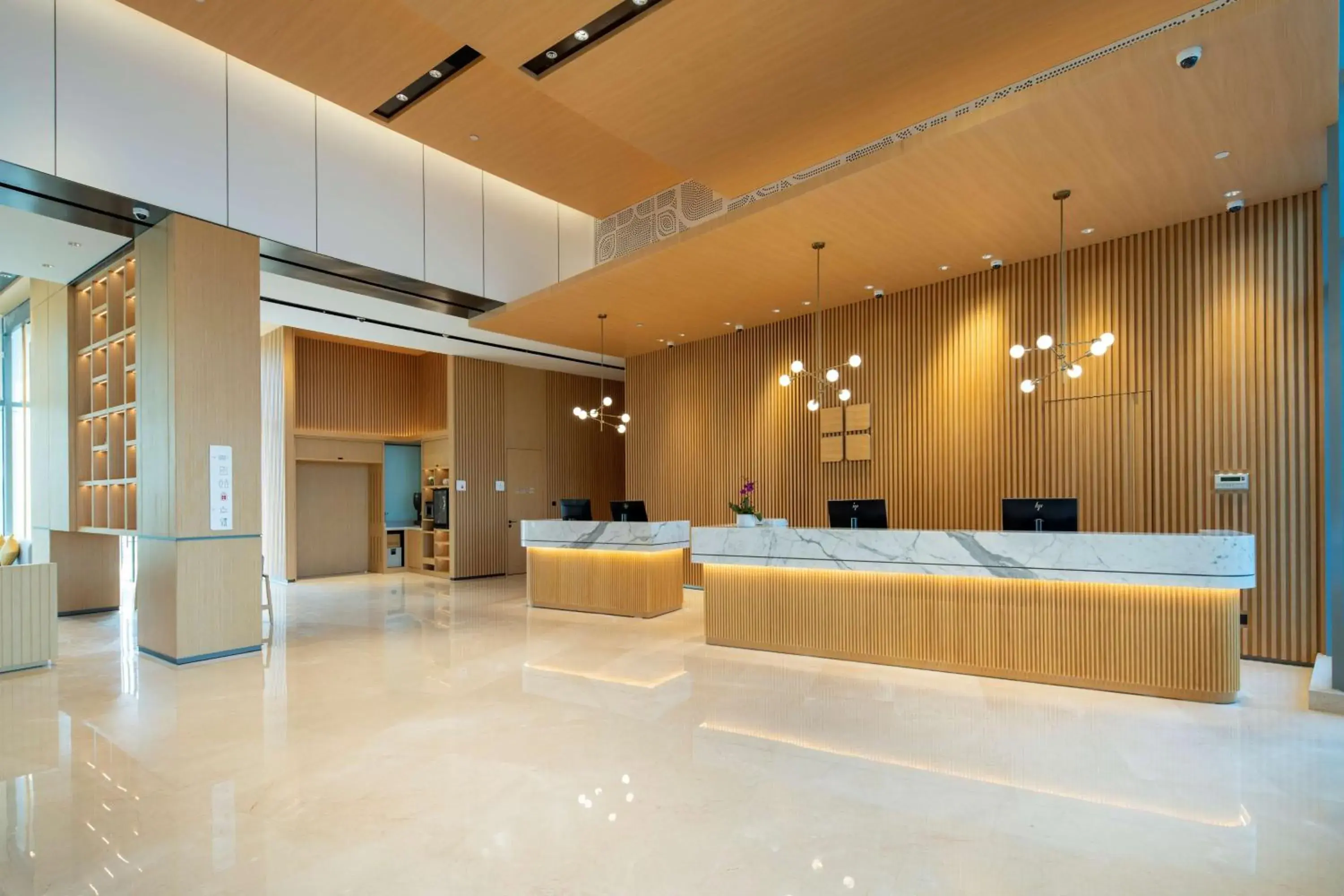Lobby or reception in Hilton Garden Inn Zhuhai Hengqin Sumlodol Park Lobby or reception in Hilton Garden Inn Zhuhai Hengqin Sumlodol Park