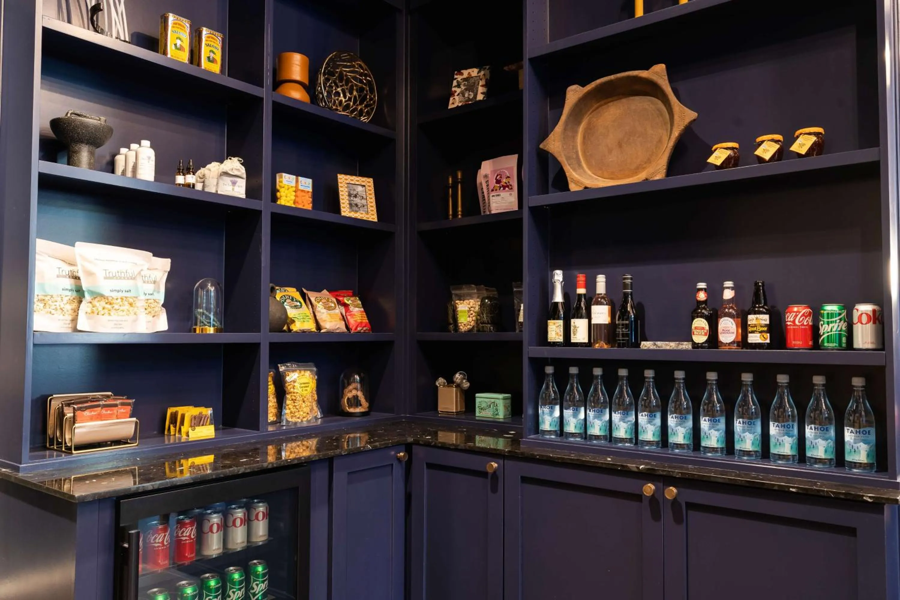 Restaurant/places to eat in The Exchange Sacramento, Curio Collection By Hilton