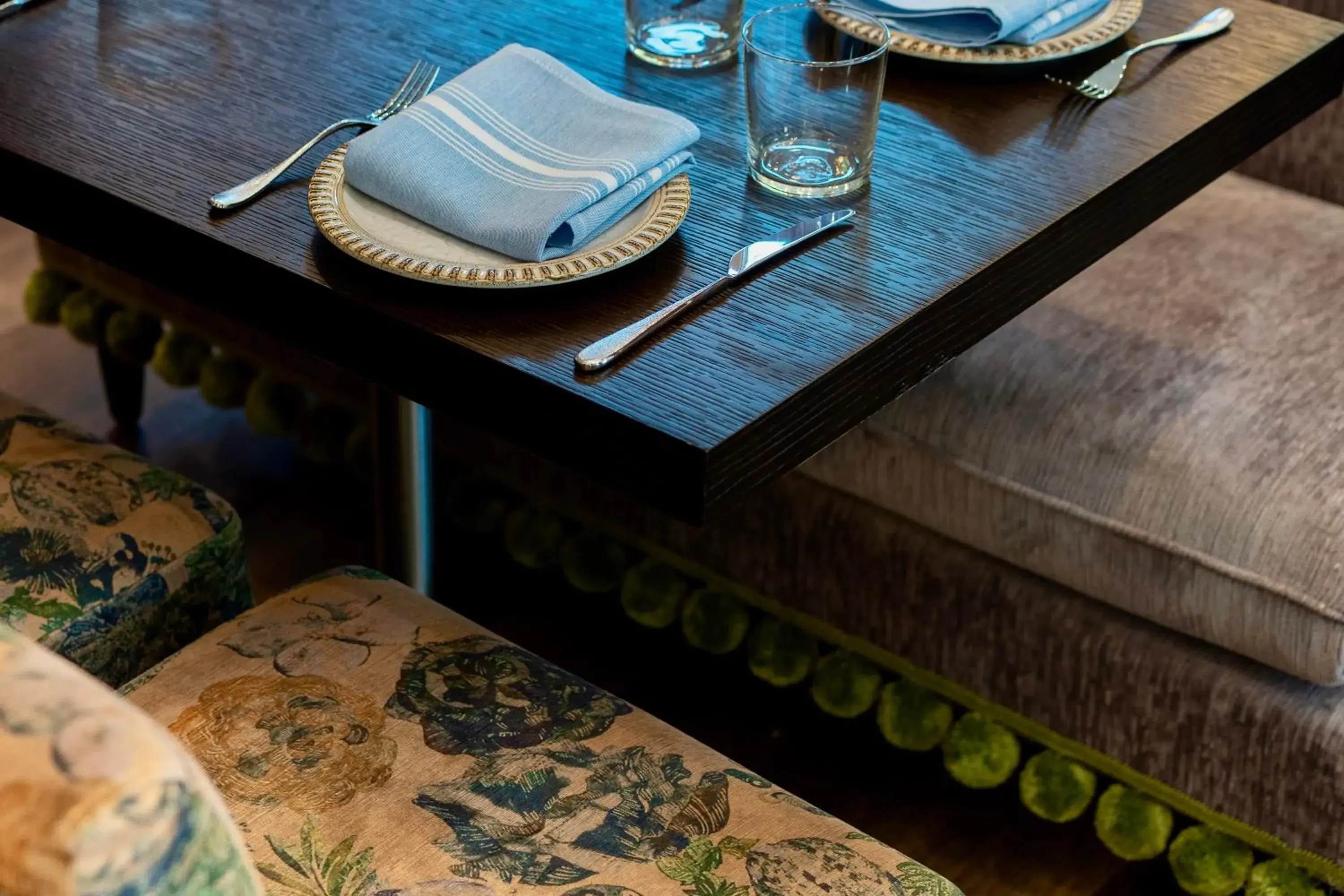 Restaurant/places to eat in The Exchange Sacramento, Curio Collection By Hilton Restaurant/places to eat in The Exchange Sacramento, Curio Collection By Hilton