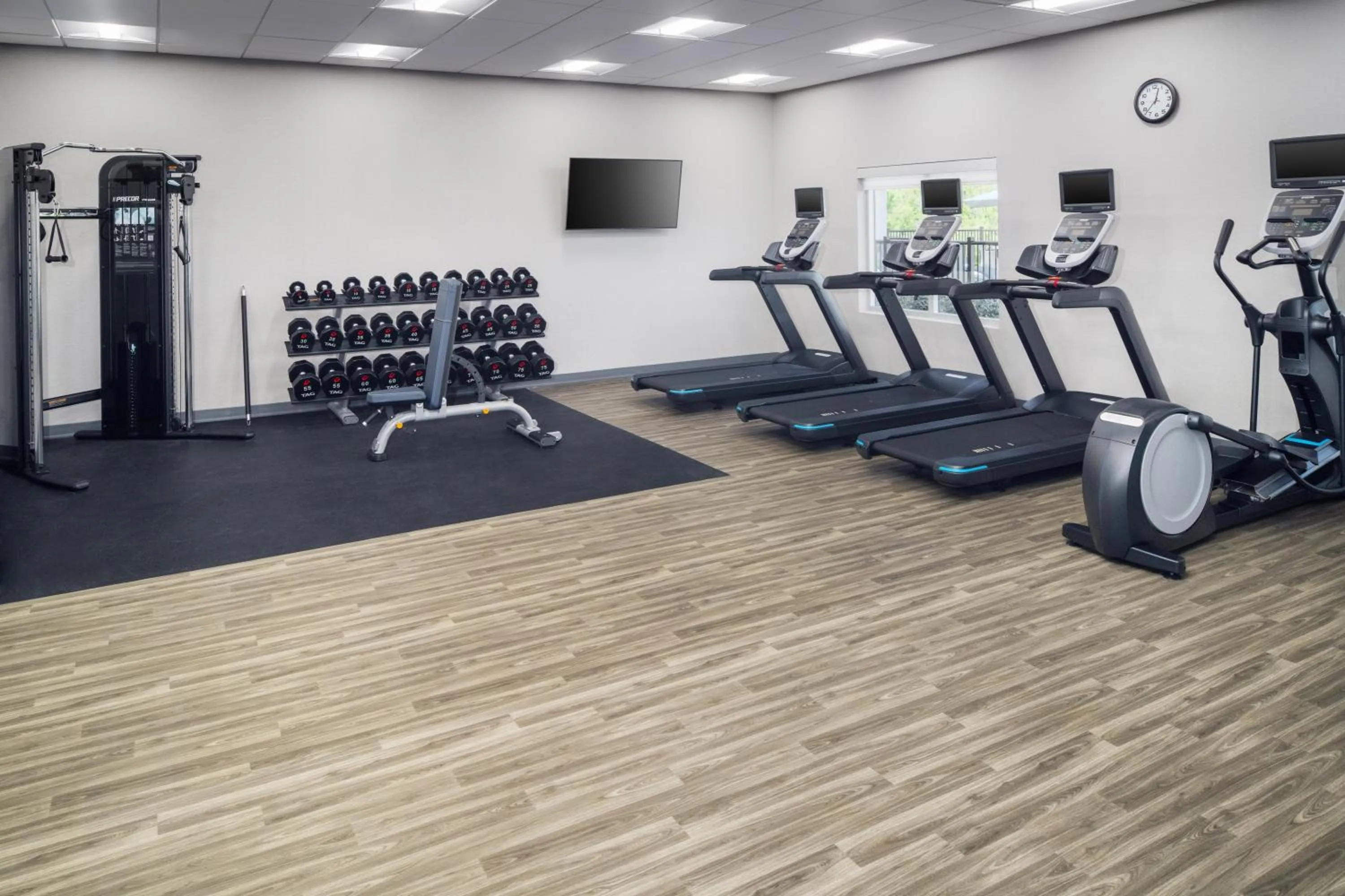 Fitness centre/facilities in Hampton Inn Kissimmee North