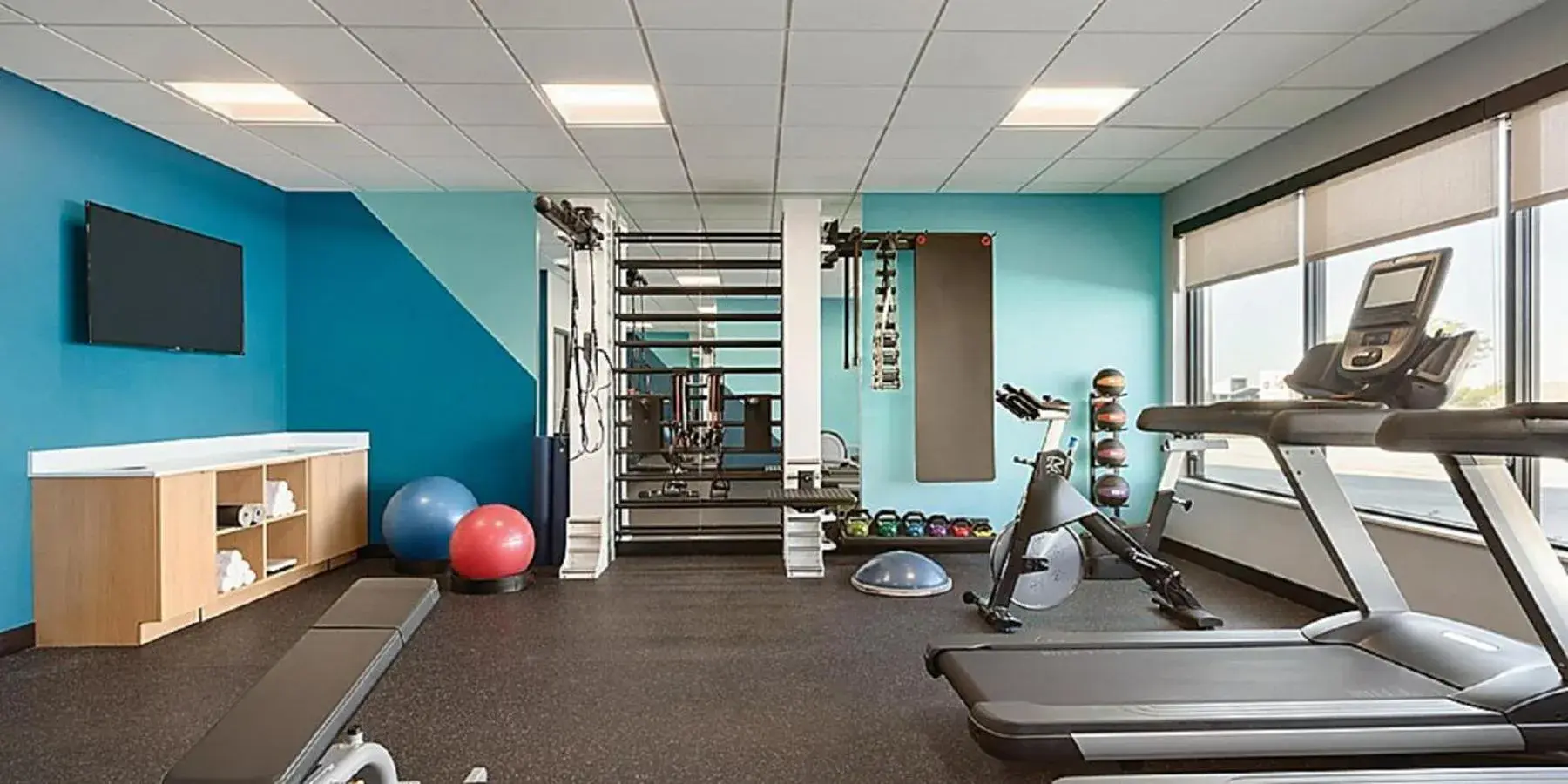 Fitness centre/facilities in avid hotels - Zeeland by IHG Fitness centre/facilities in avid hotels - Zeeland by IHG