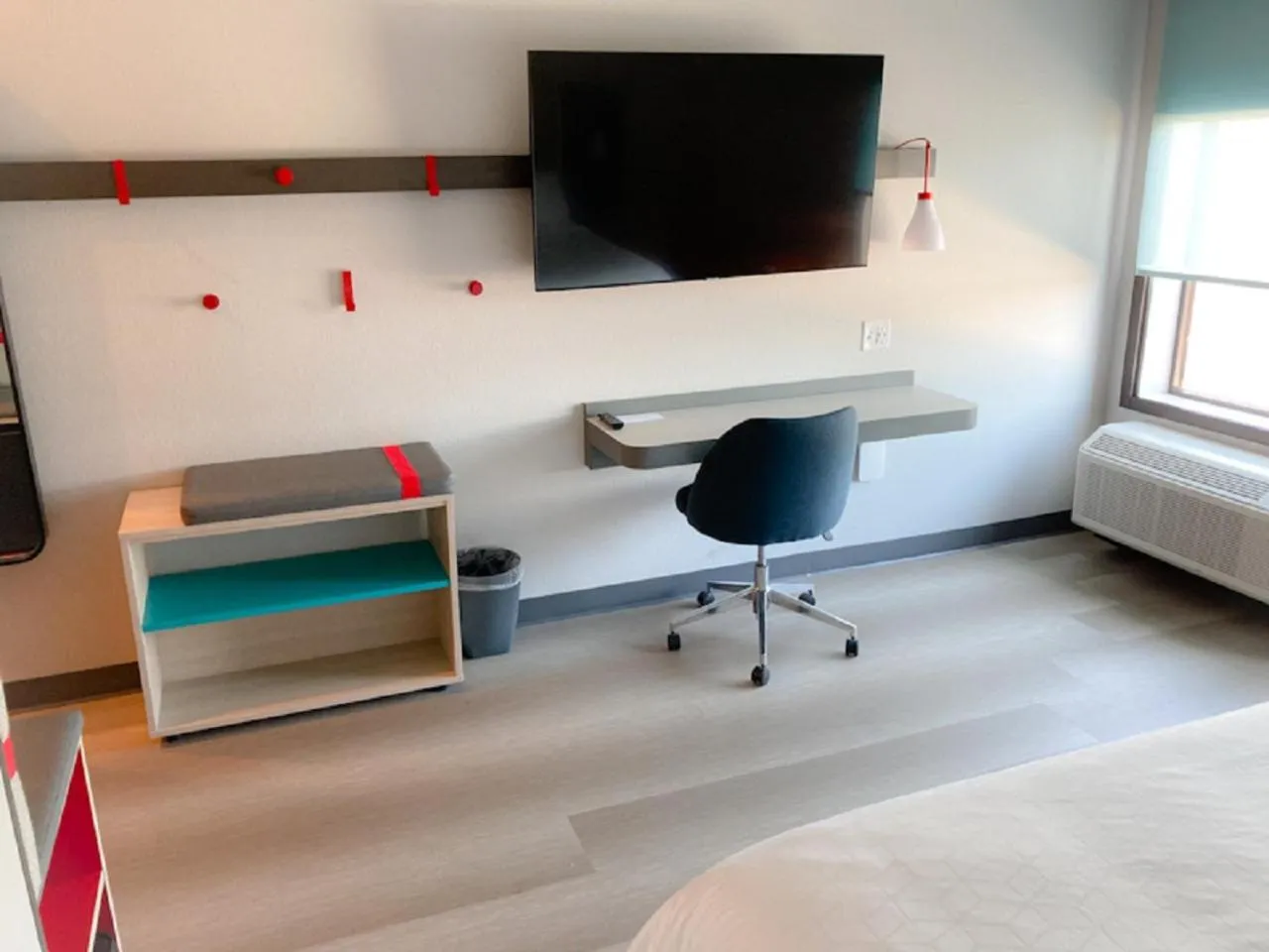 TV and multimedia, Bed in avid hotels - Zeeland by IHG