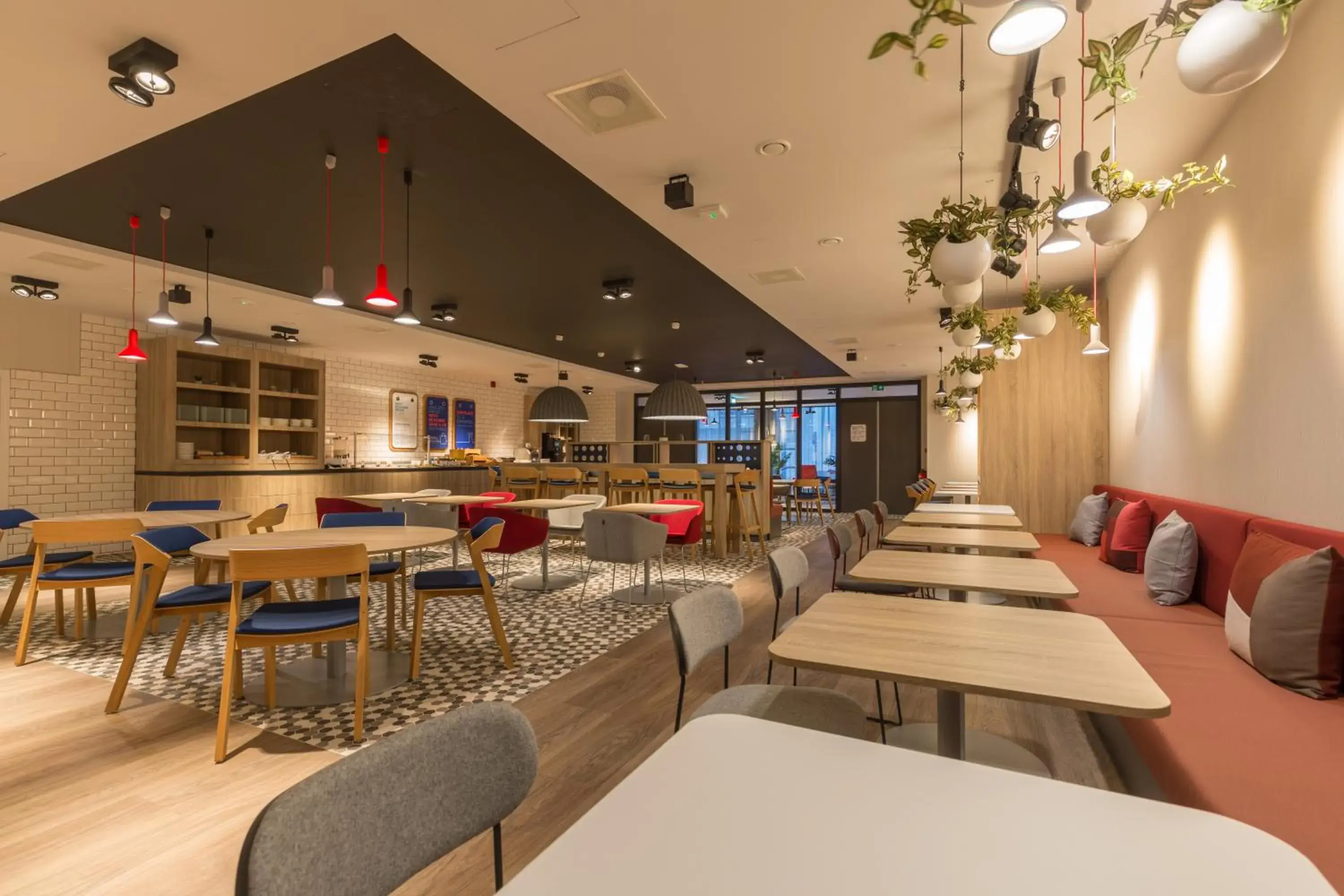 Breakfast in Holiday Inn Express Brussels-Grand-Place by IHG Breakfast in Holiday Inn Express Brussels-Grand-Place by IHG