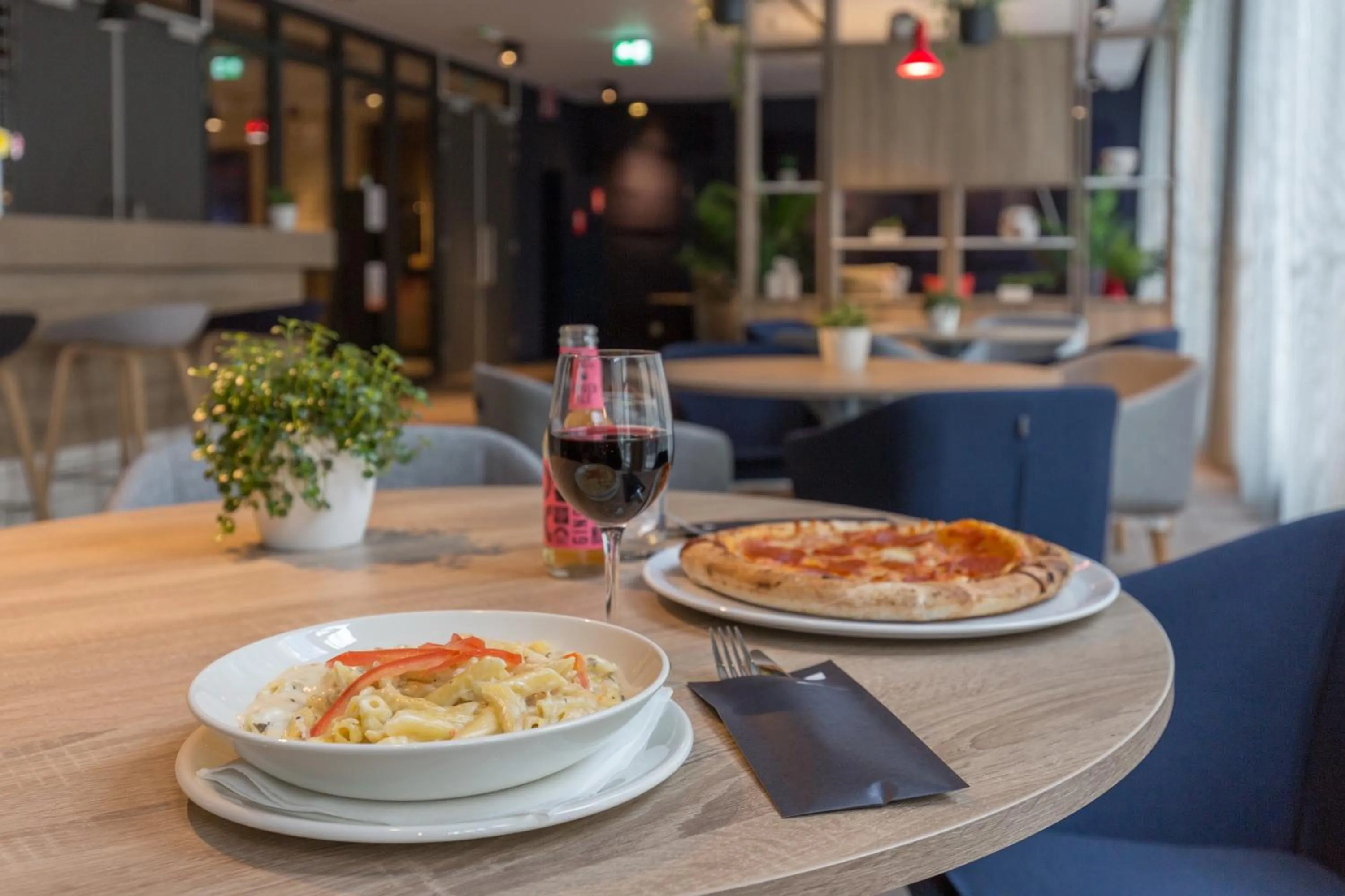 Lunch in Holiday Inn Express Brussels-Grand-Place by IHG