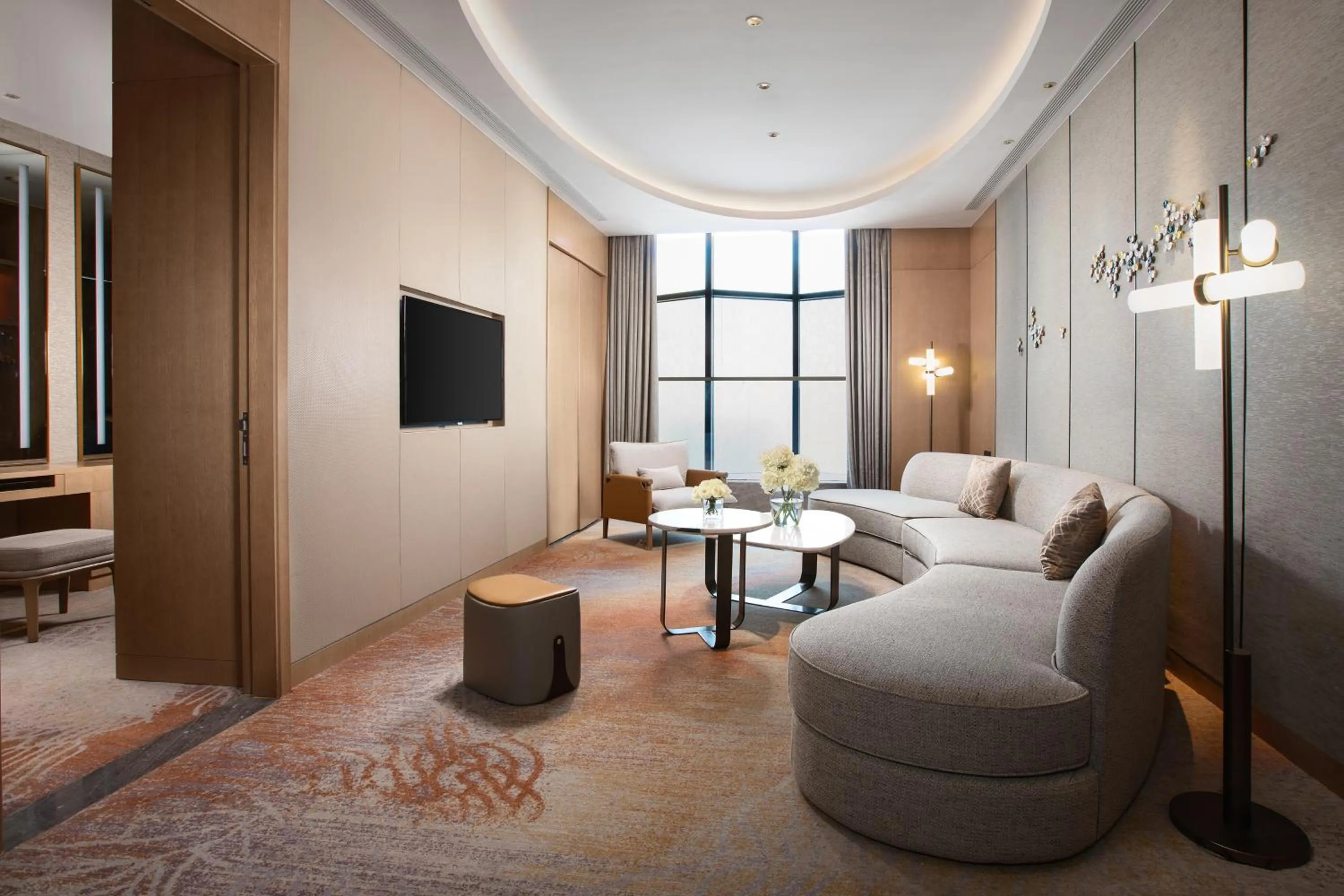 Meeting/conference room in Holiday Inn Zhengzhou High-Tech Zone by IHG