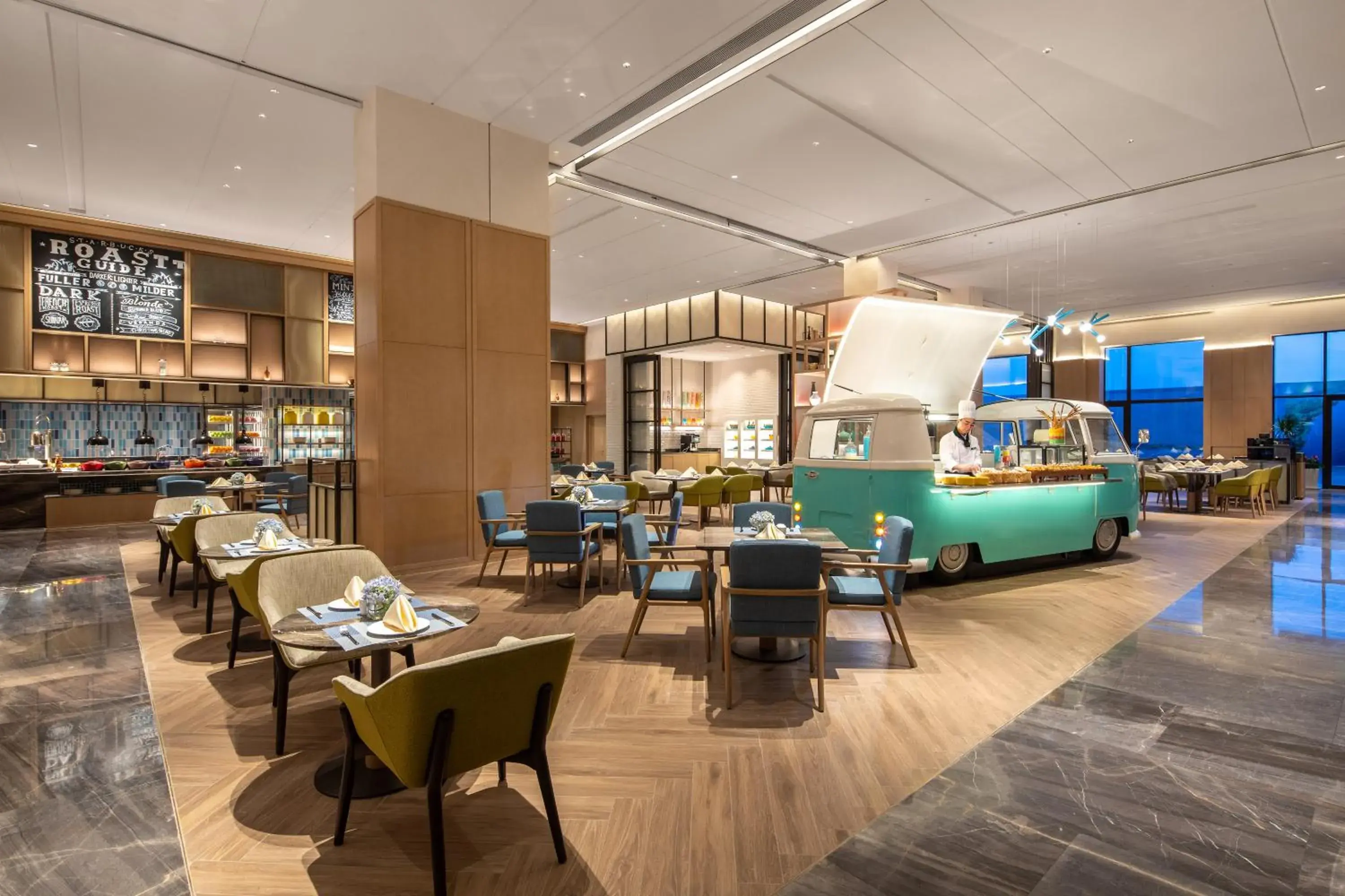 Restaurant/places to eat in Holiday Inn Zhengzhou High-Tech Zone by IHG Restaurant/places to eat in Holiday Inn Zhengzhou High-Tech Zone by IHG