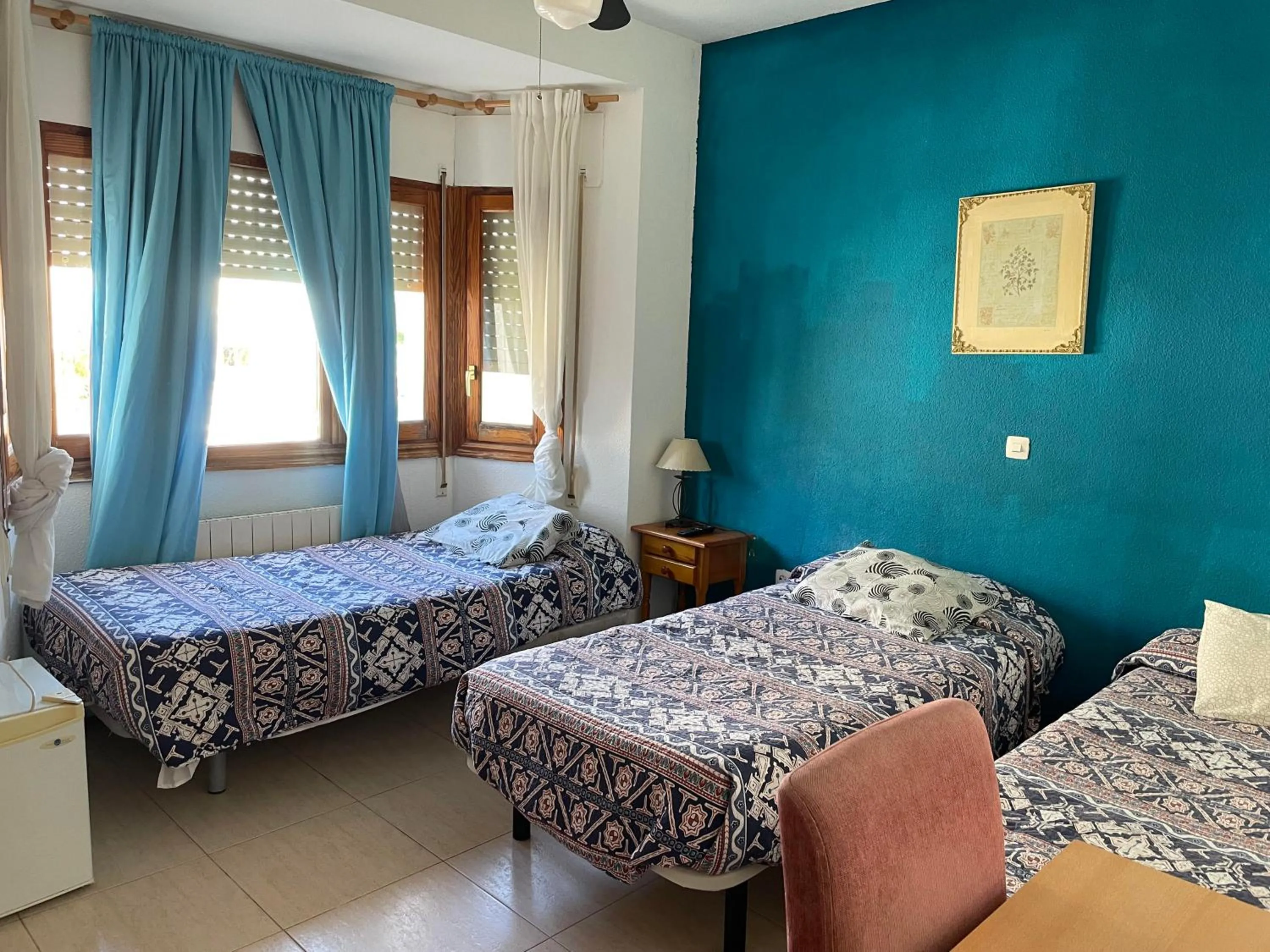 Bedroom, Bed in Hostal El Alba
