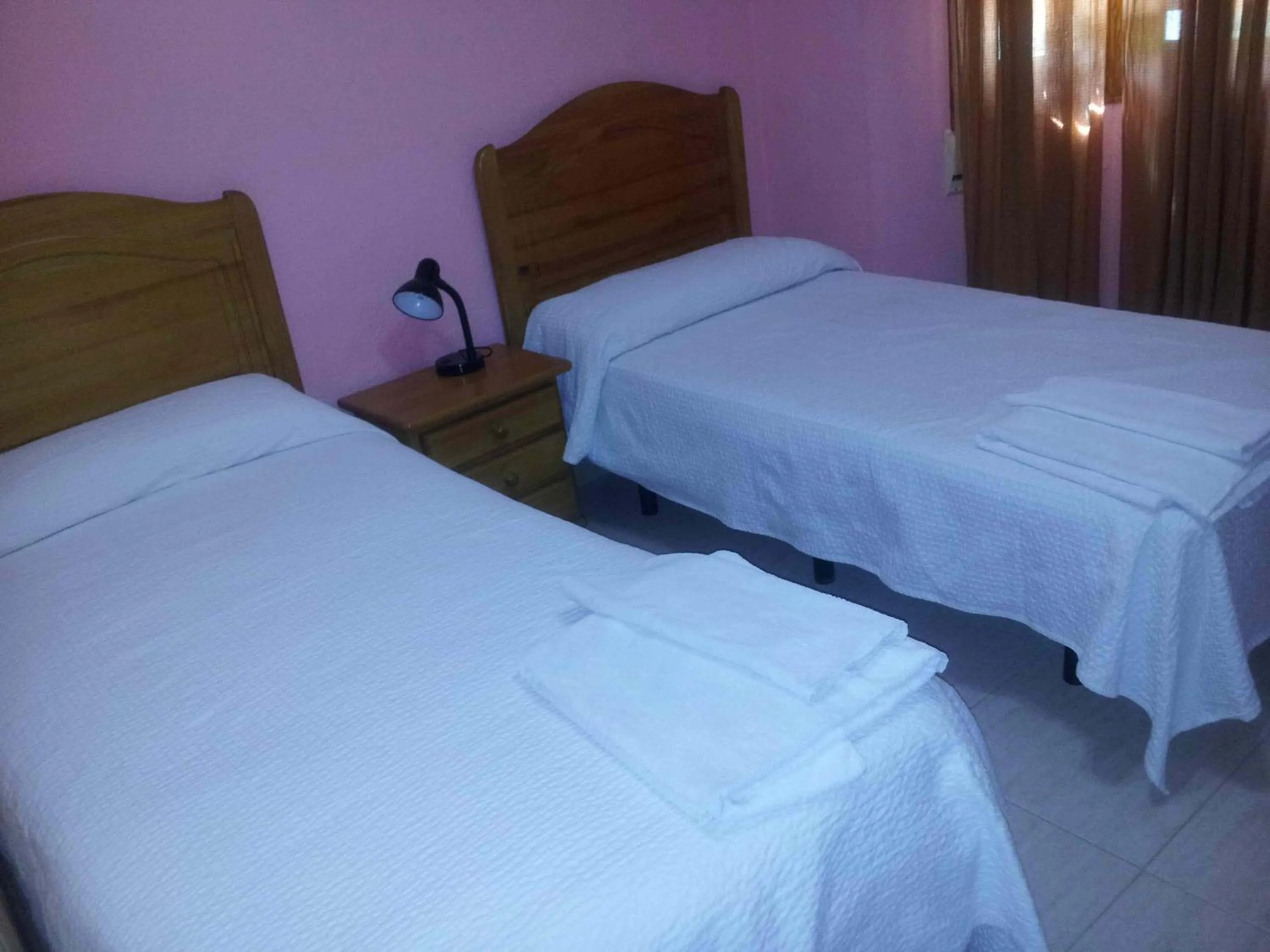 Bed in Hostal El Alba
