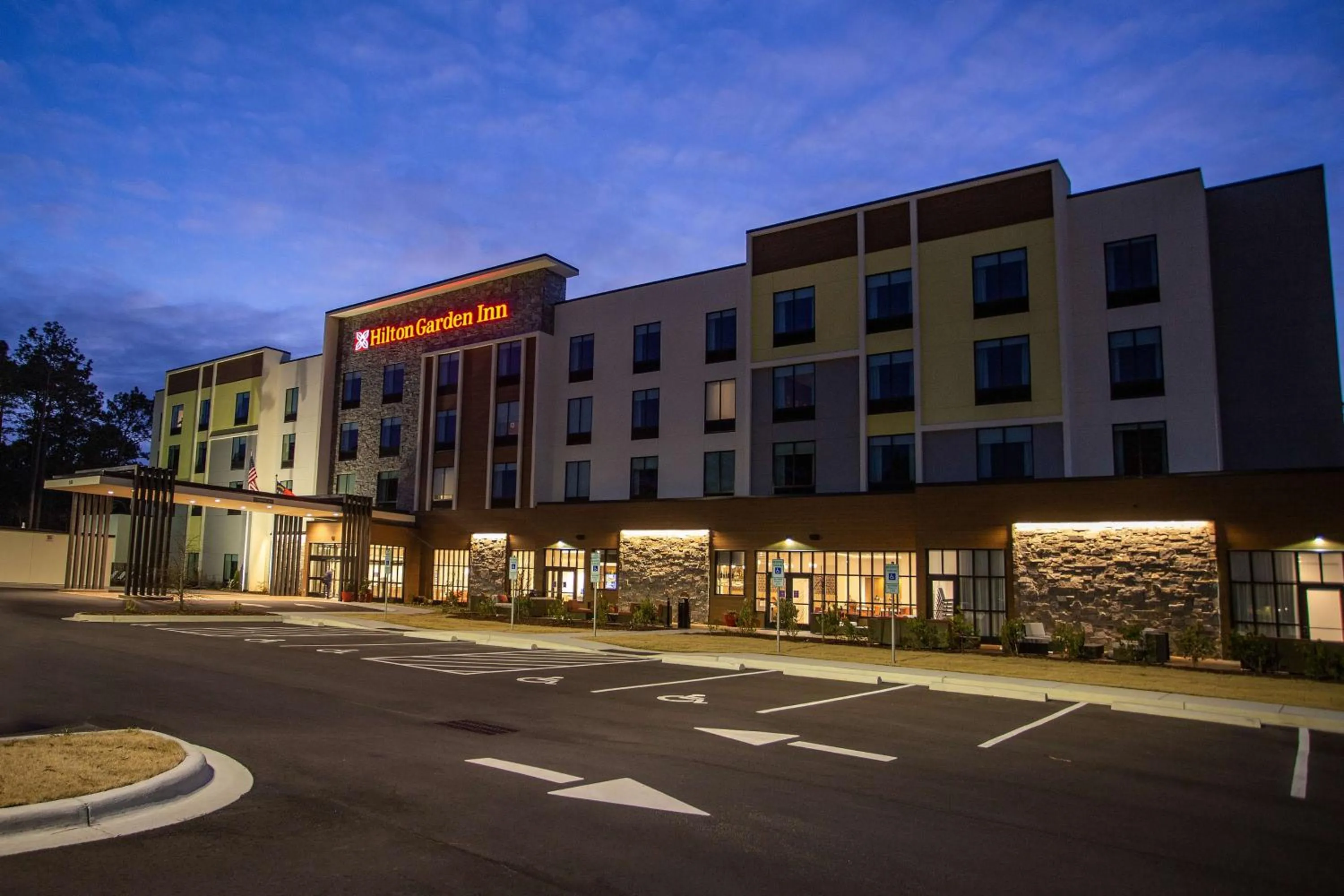 Property building in Hilton Garden Inn Southern Pines Pinehurst, Nc