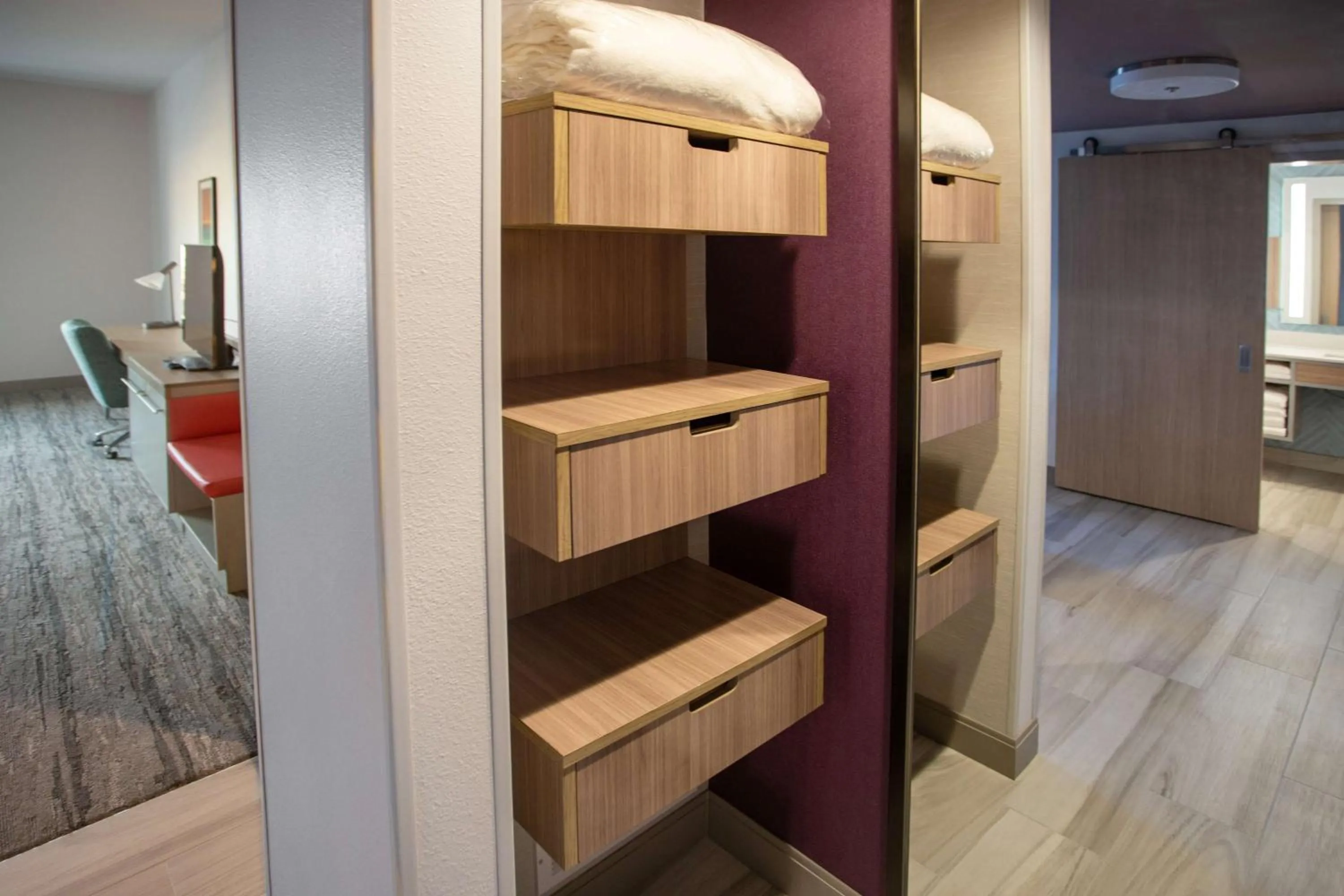 Bedroom in Hilton Garden Inn Southern Pines Pinehurst, Nc