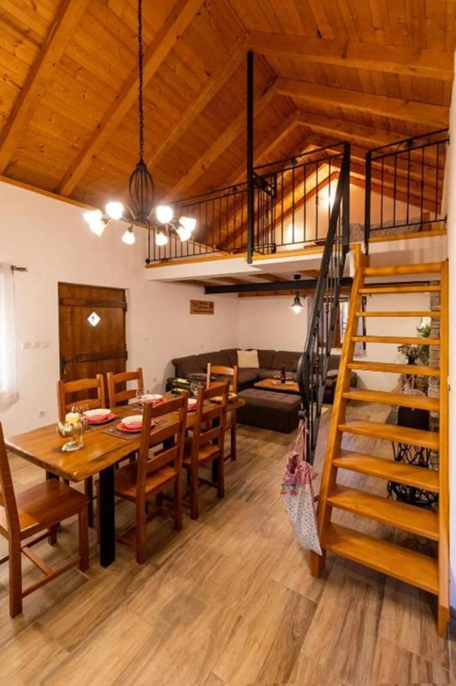 Villa Menalo