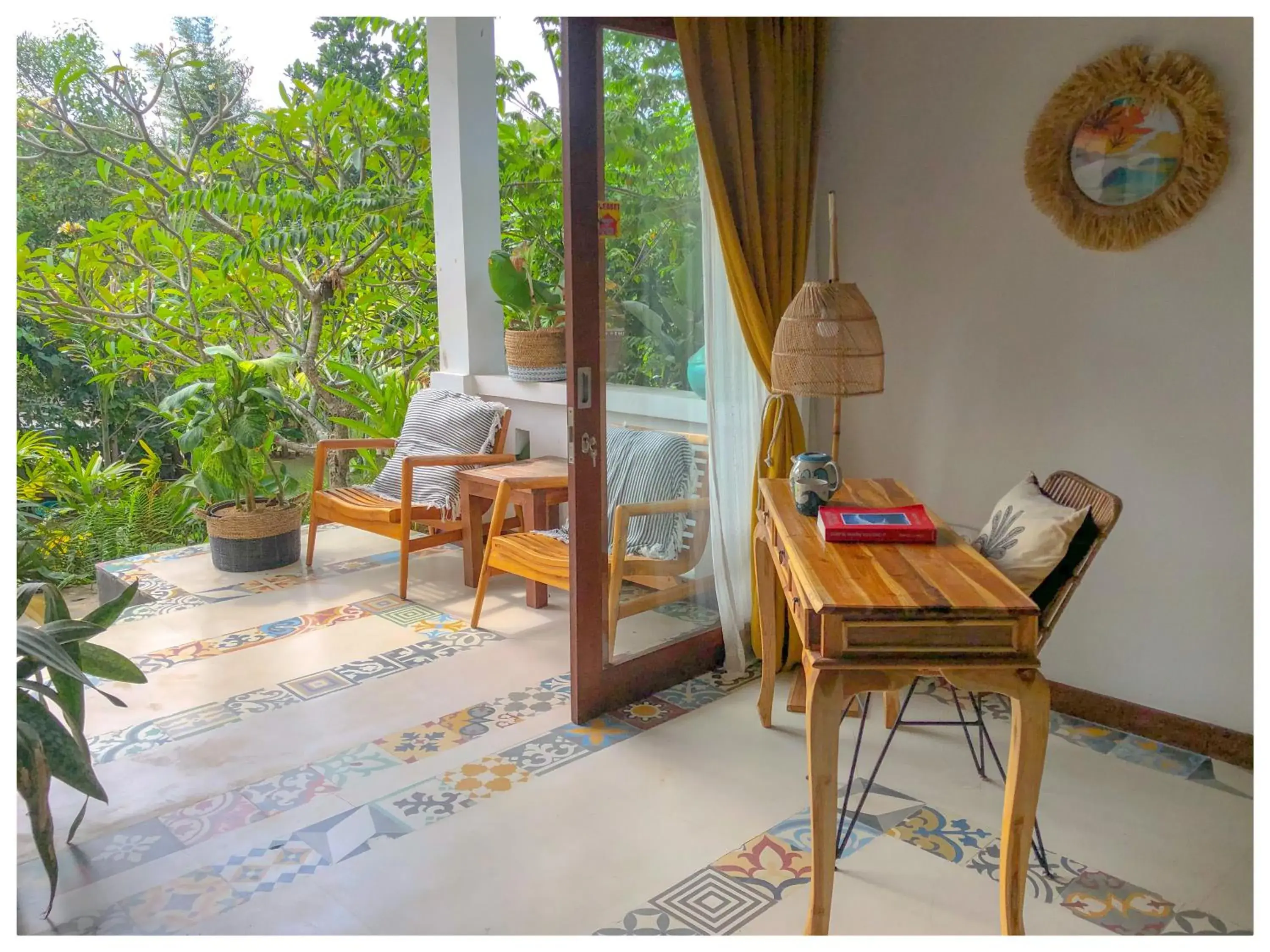 Sriyana Uluwatu Sriyana Uluwatu