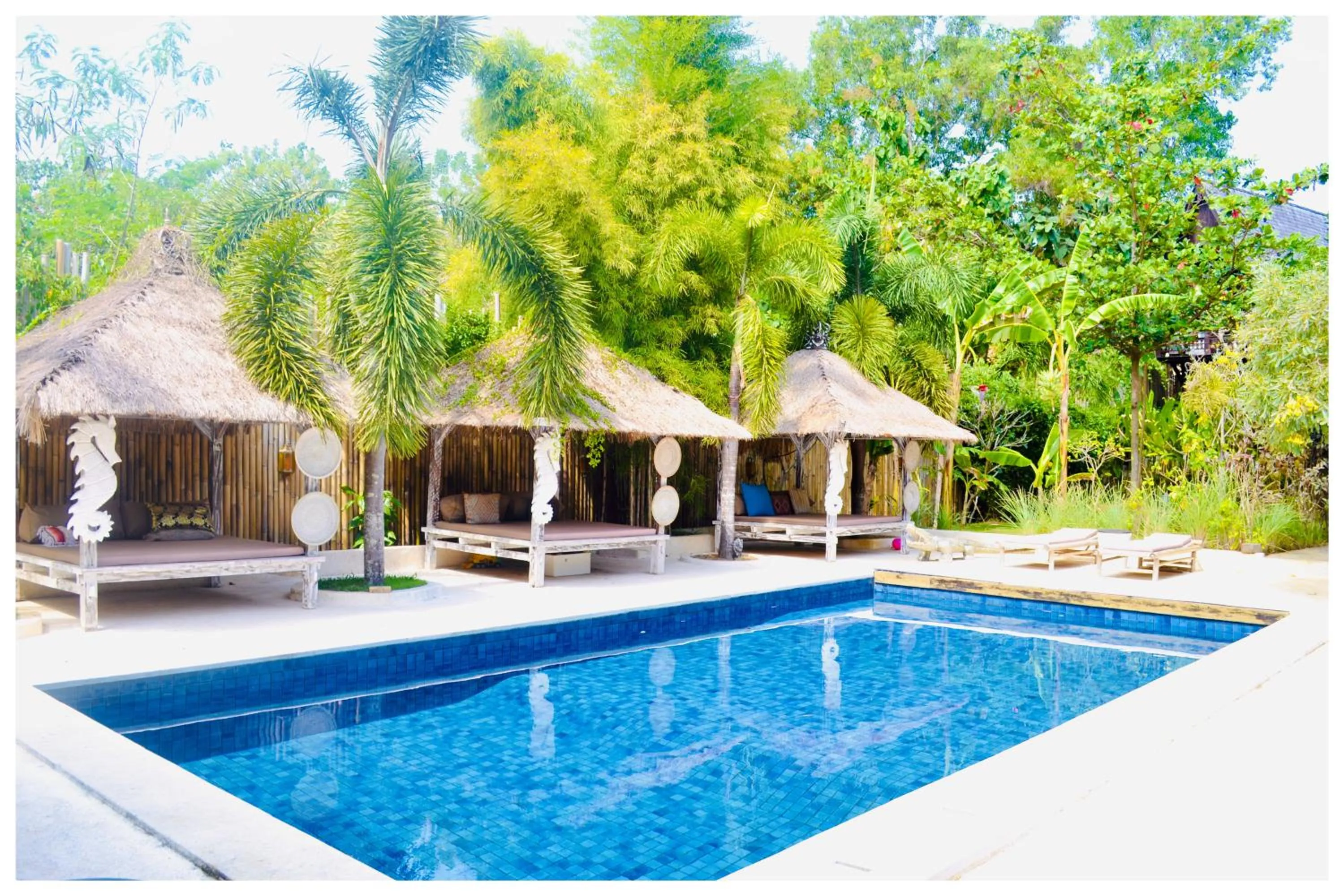 Swimming pool in Sriyana Uluwatu