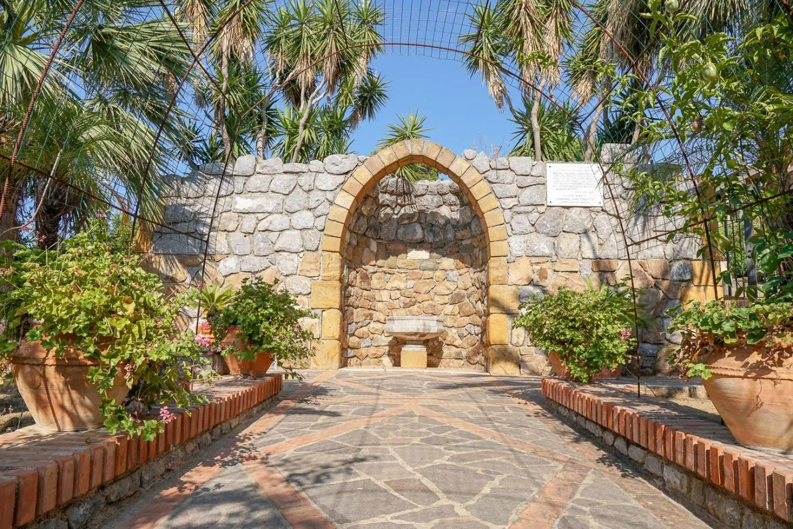 Garden in Villa Caterina - Solemar Sicilia