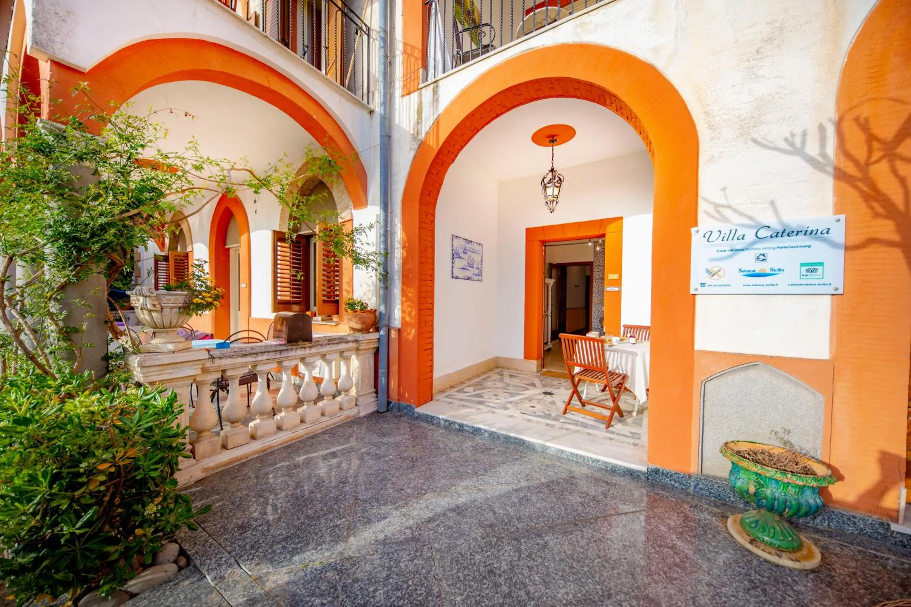 Balcony/Terrace in Villa Caterina - Solemar Sicilia
