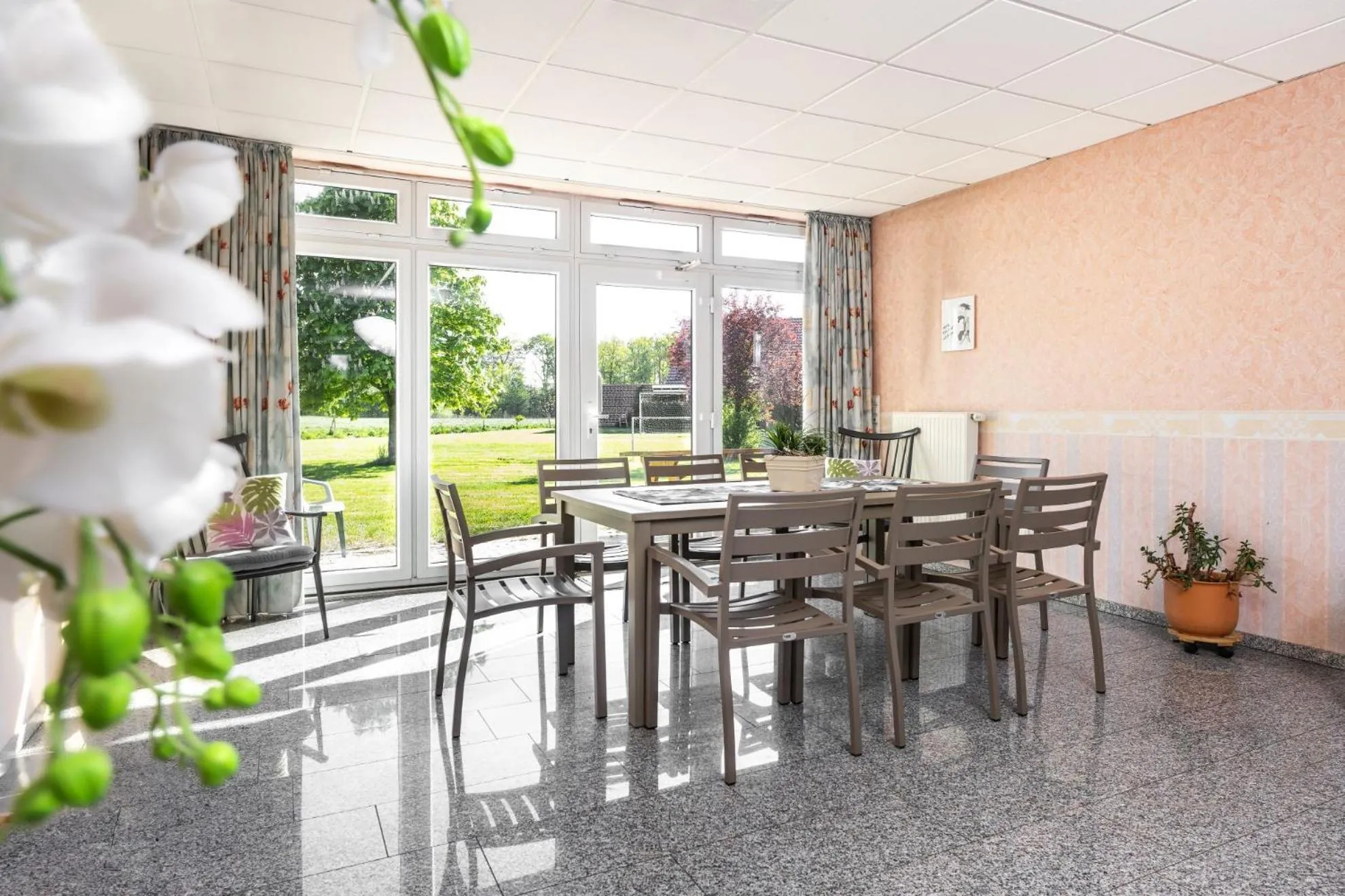 Seating area in Hotel Heilemann