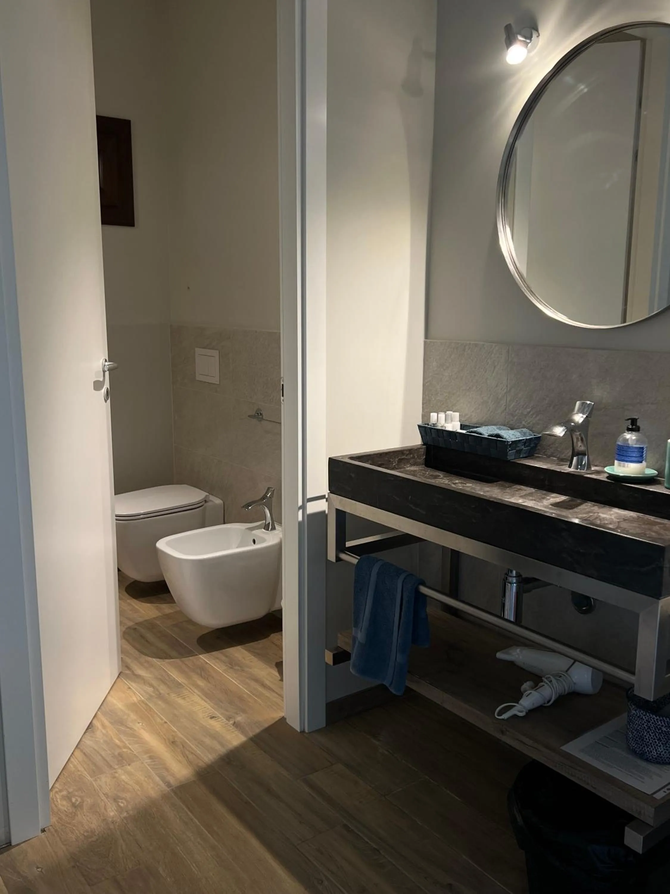 Toilet in GreenValley BnB