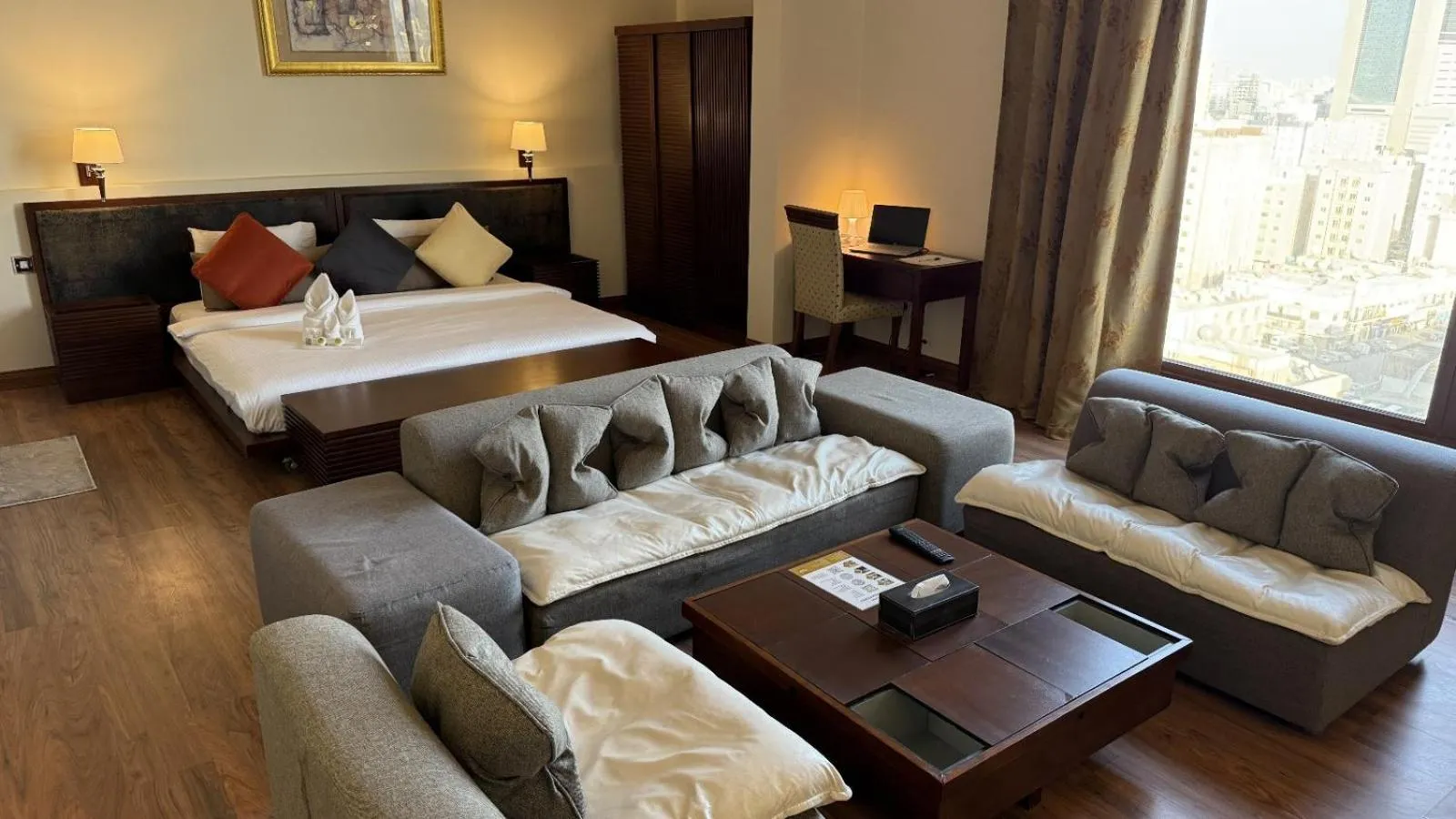 Bedroom, Bed in Le Jazz Hotel