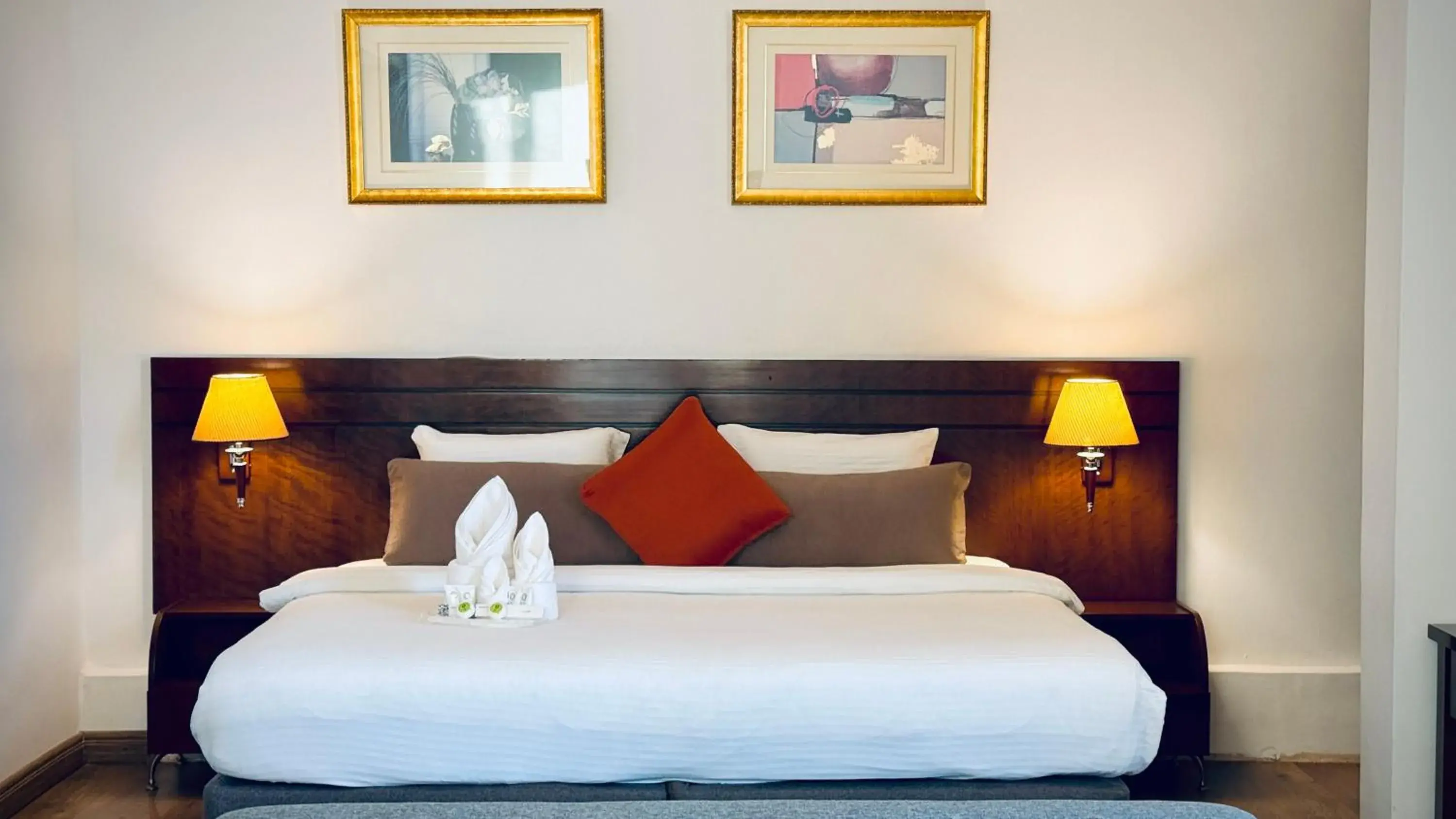 Photo of the whole room, Bed in Le Jazz Hotel Photo of the whole room, Bed in Le Jazz Hotel