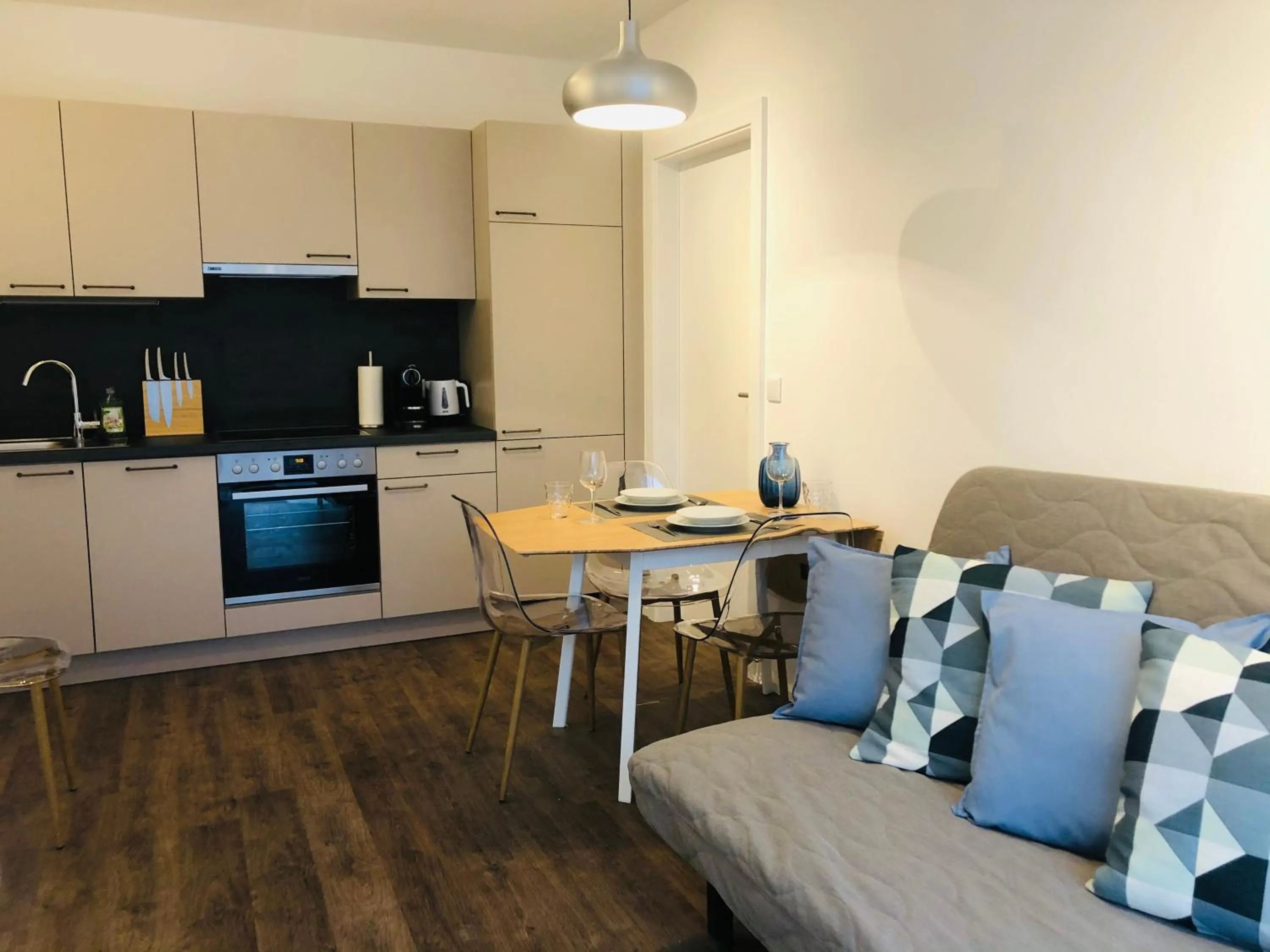 Living room in APSTAY Eggenberg I Self Check-in I Parking option